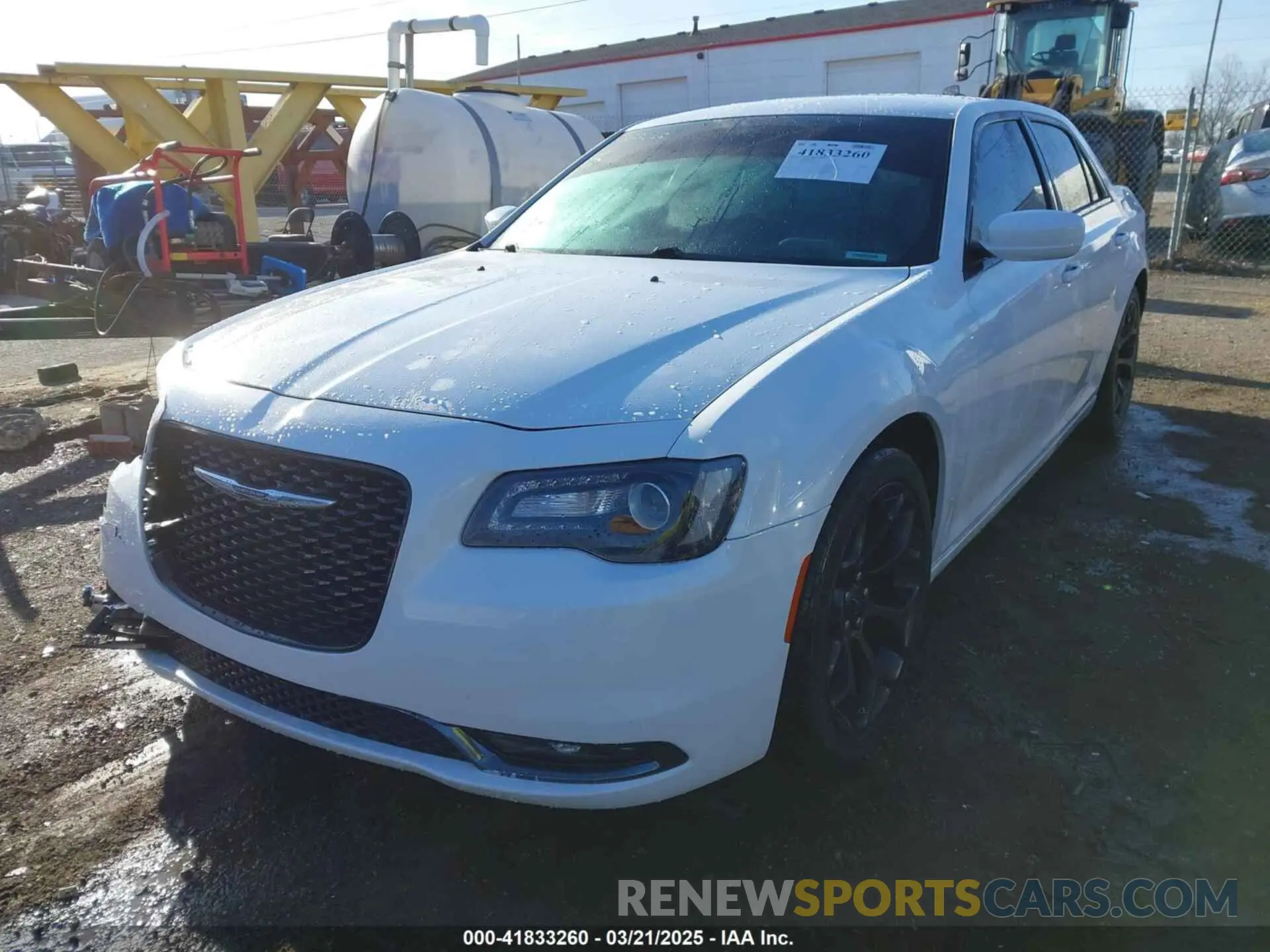 2 fotografías del automóvil dañado 2C3CCABG3KH533614 CHRYSLER 300 2019