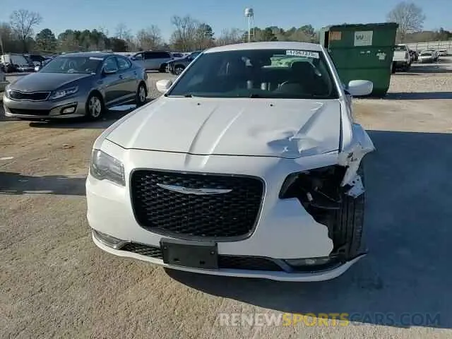 11 fotografías del automóvil dañado 2C3CCABG3KH639836 CHRYSLER 300 2019