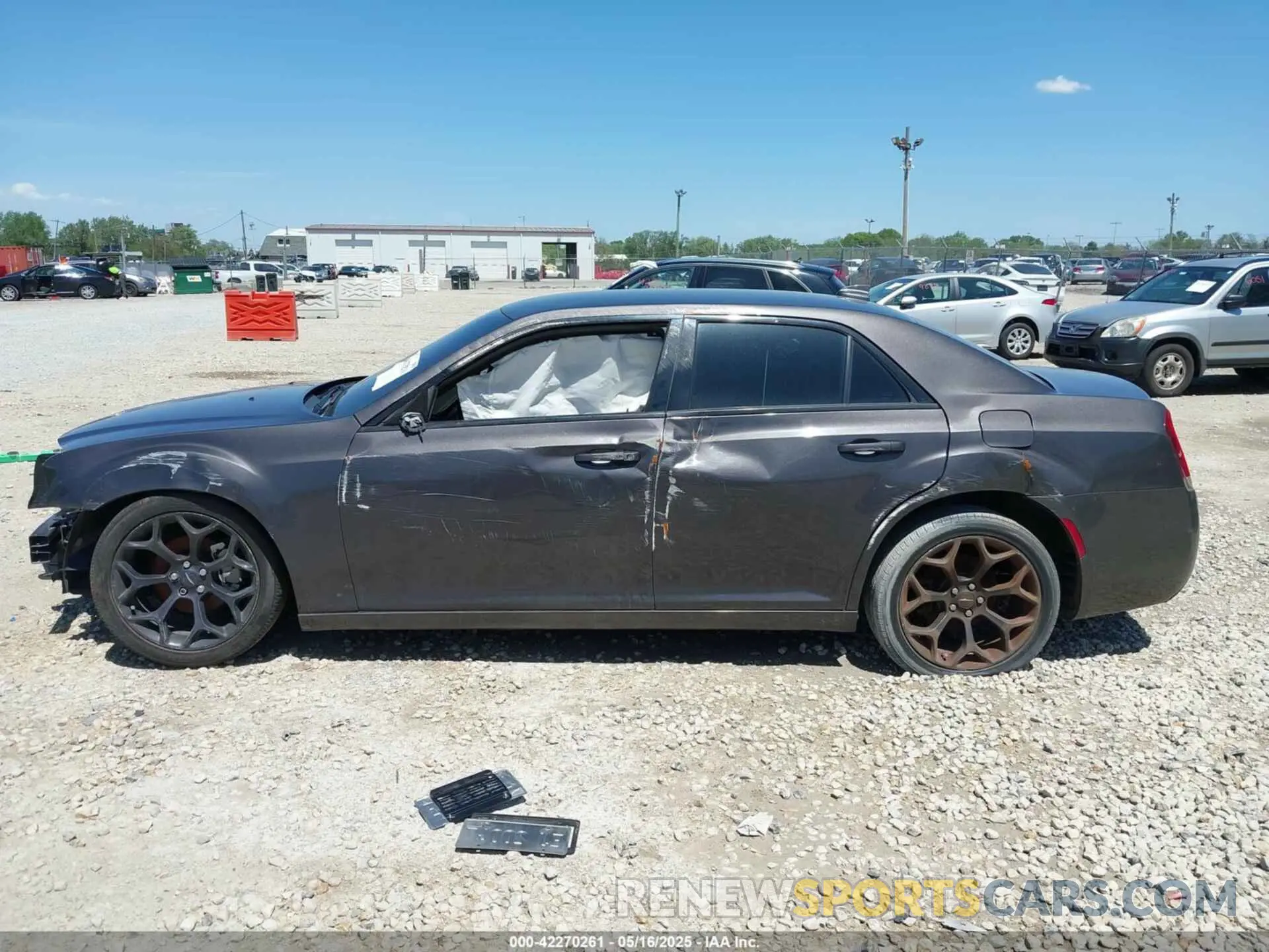13 fotografías del automóvil dañado 2C3CCABG3KH654014 CHRYSLER 300 2019