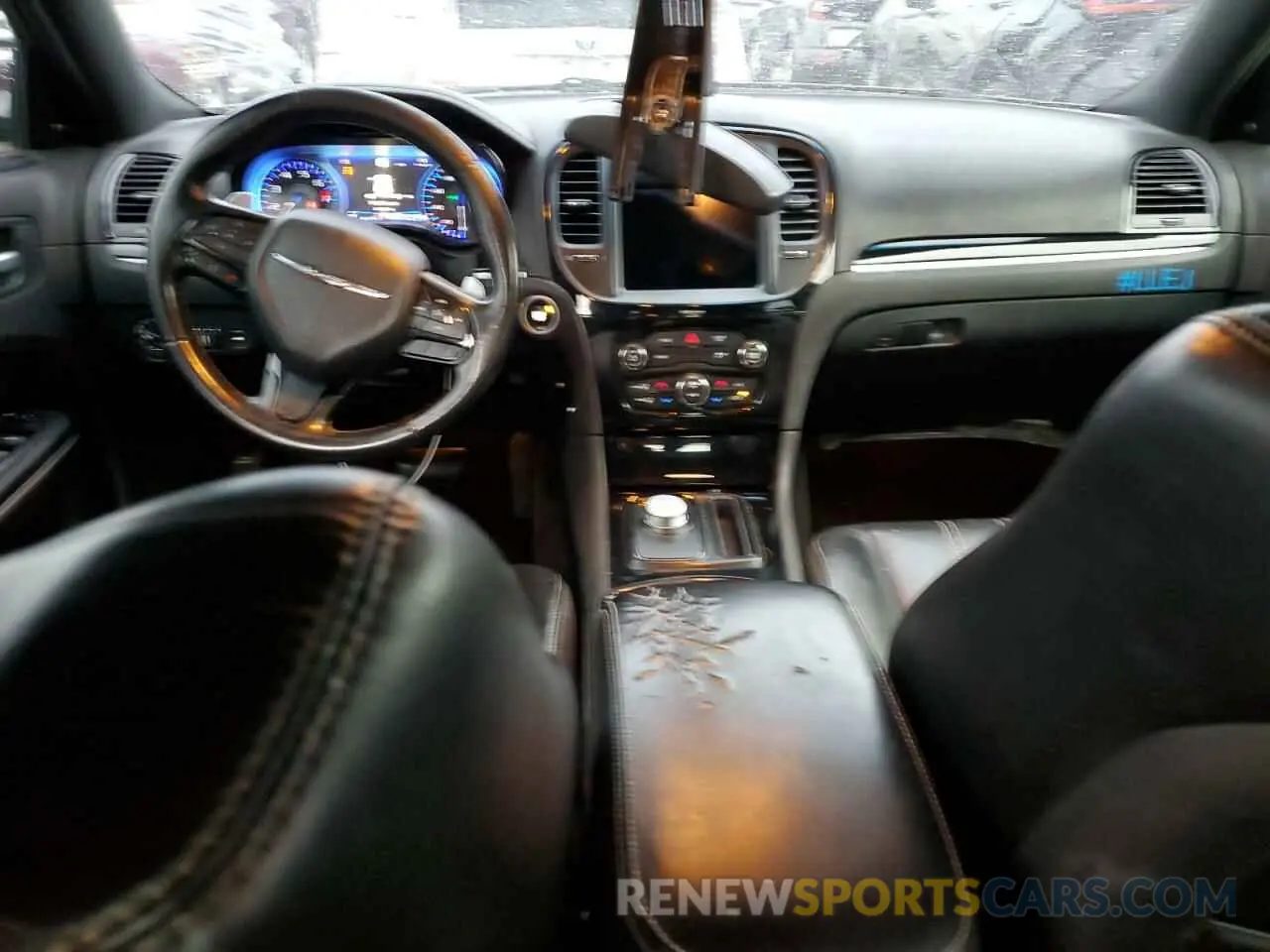 8 fotografías del automóvil dañado 2C3CCABG4KH566007 CHRYSLER 300 2019