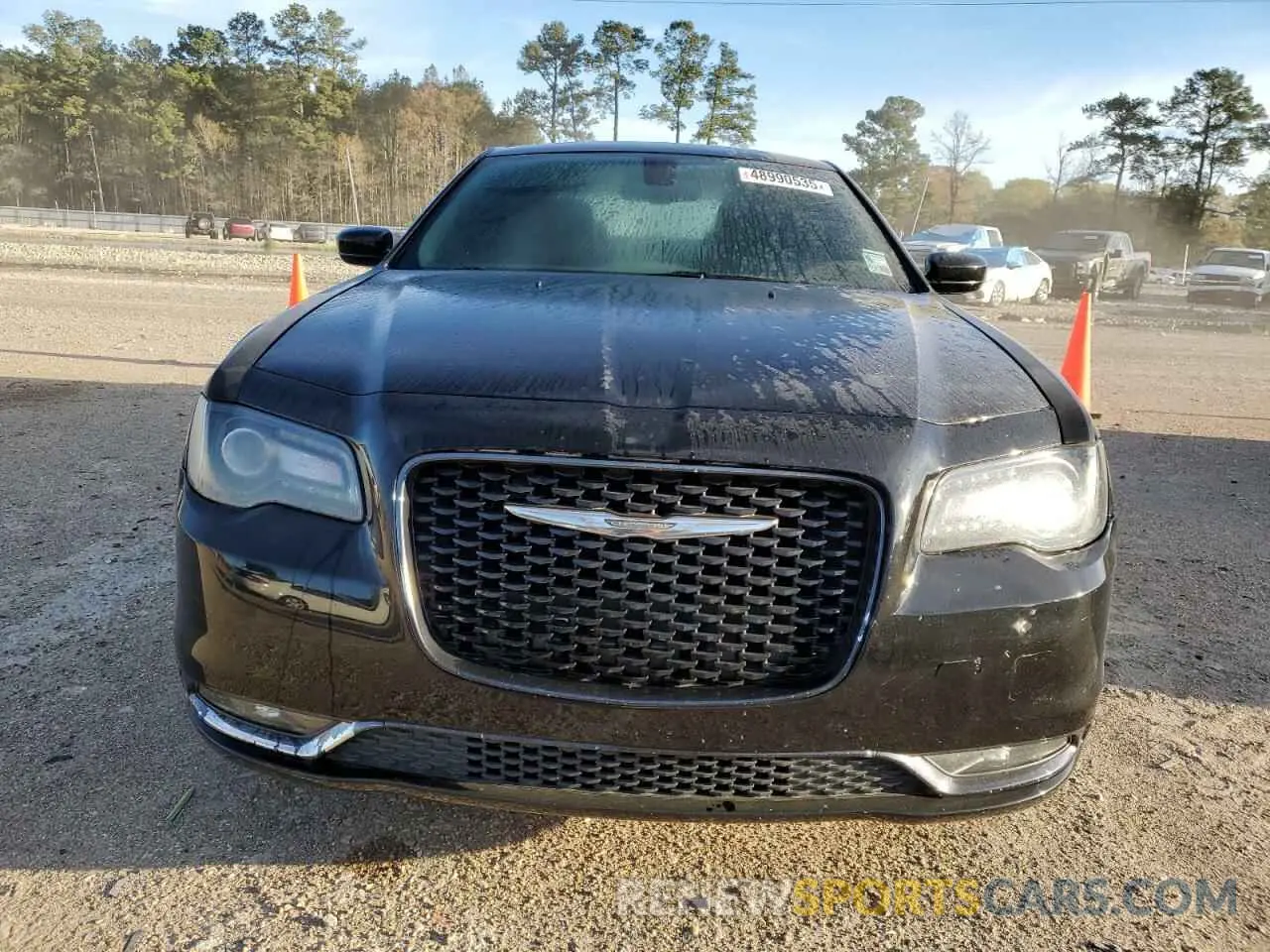 5 fotografías del automóvil dañado 2C3CCABG9KH628632 CHRYSLER 300 2019