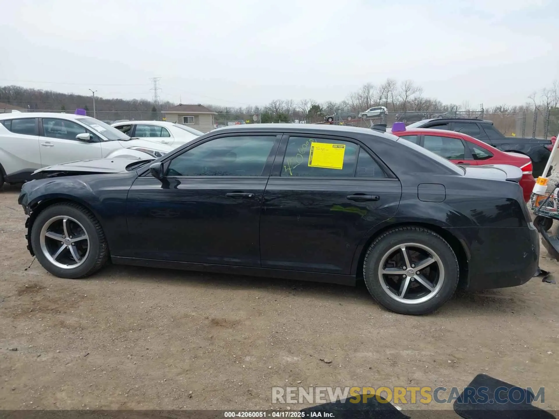15 fotografías del automóvil dañado 2C3CCABG9KH654079 CHRYSLER 300 2019