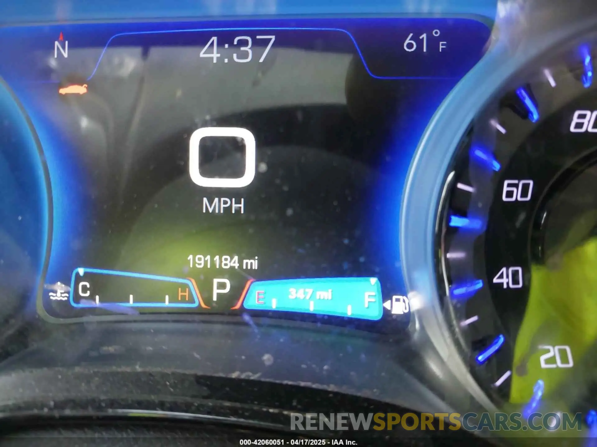 16 fotografías del automóvil dañado 2C3CCABG9KH654079 CHRYSLER 300 2019