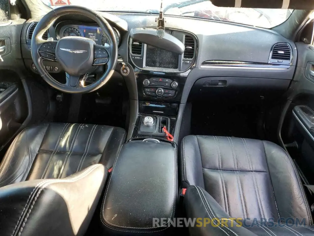 8 fotografías del automóvil dañado 2C3CCABGXKH516275 CHRYSLER 300 2019