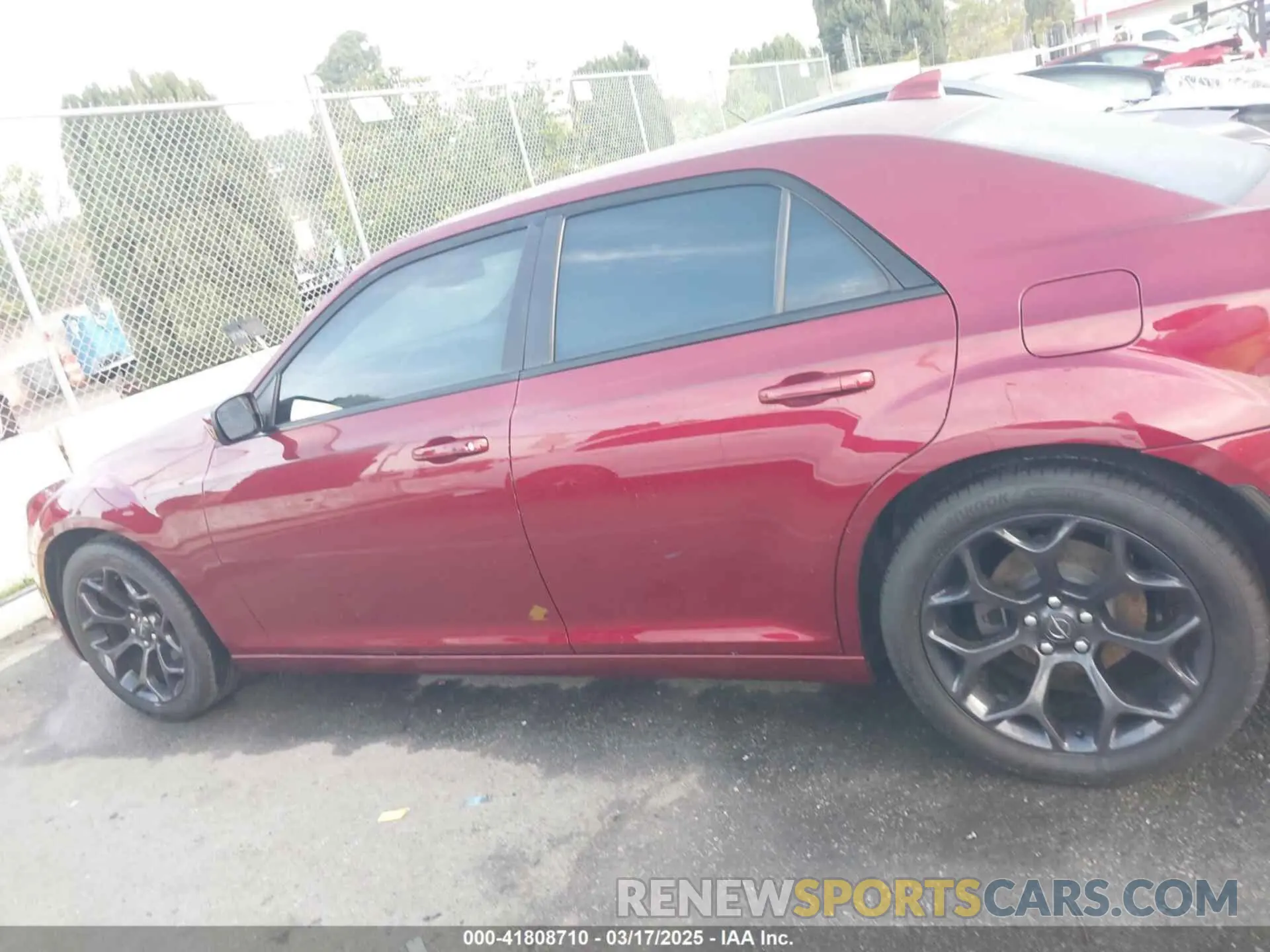 14 fotografías del automóvil dañado 2C3CCABGXKH577819 CHRYSLER 300 2019