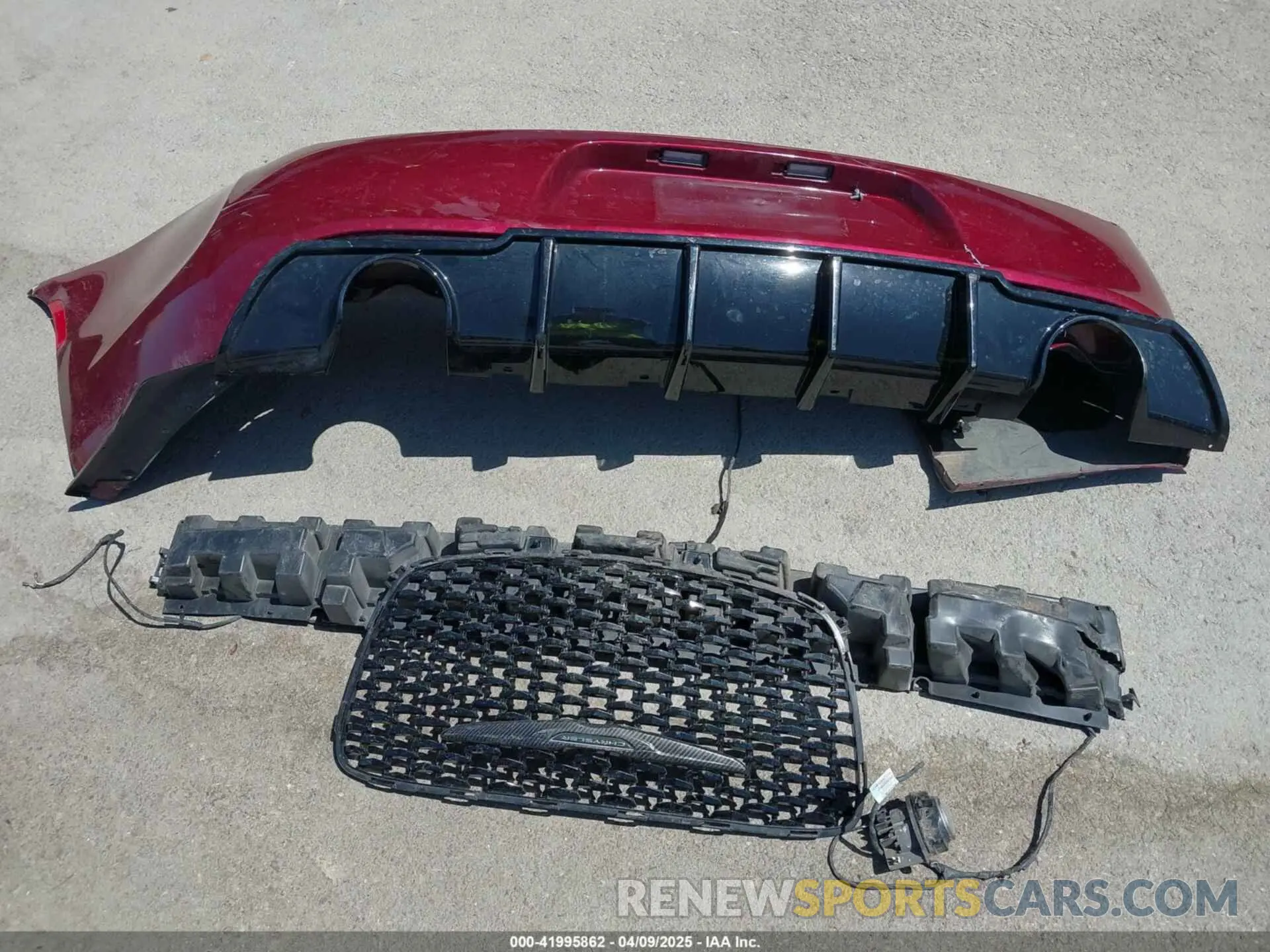 12 fotografías del automóvil dañado 2C3CCABGXKH686121 CHRYSLER 300 2019