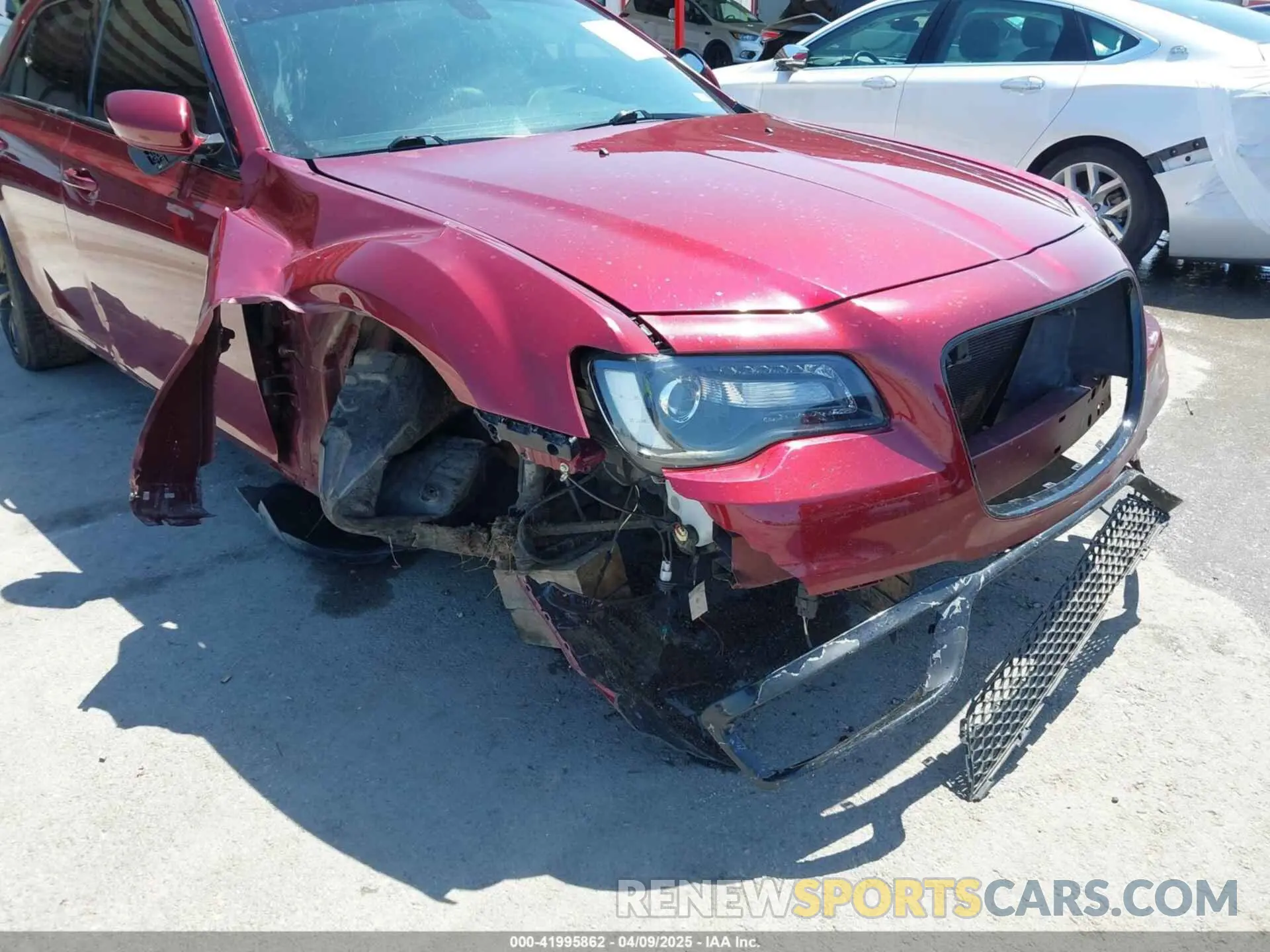 6 fotografías del automóvil dañado 2C3CCABGXKH686121 CHRYSLER 300 2019