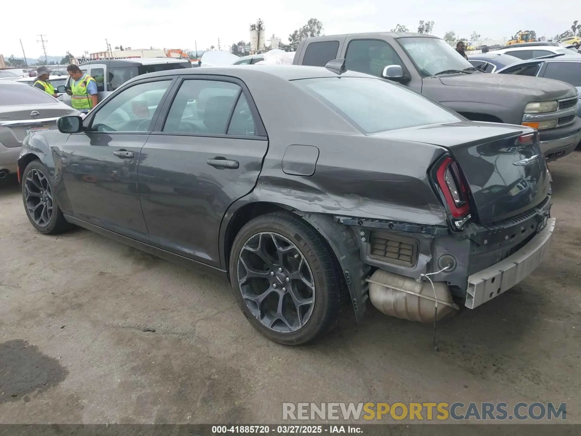 3 fotografías del automóvil dañado 2C3CCABGXKH708182 CHRYSLER 300 2019