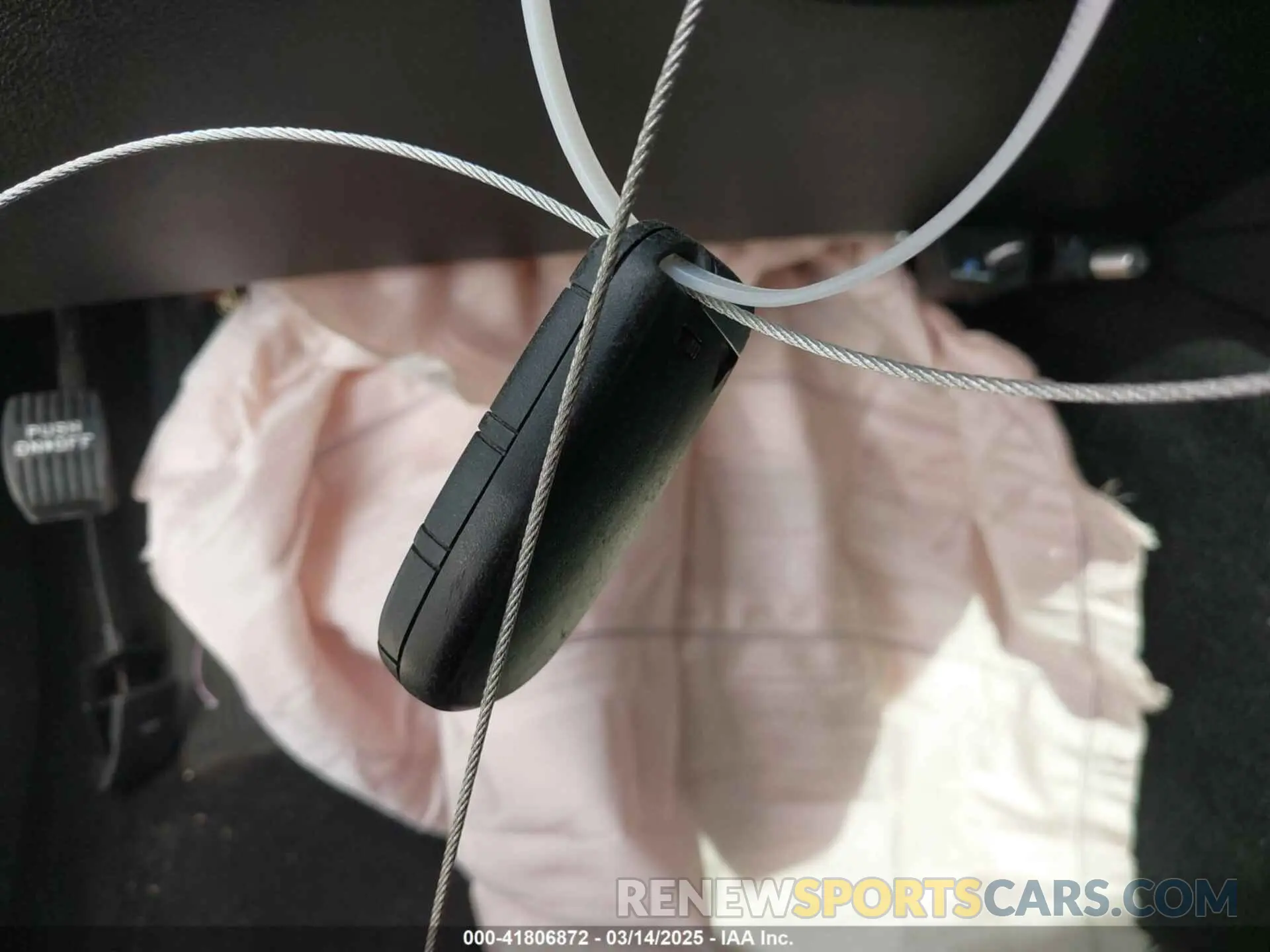 11 fotografías del automóvil dañado 2C3CCABT1KH564759 CHRYSLER 300 2019