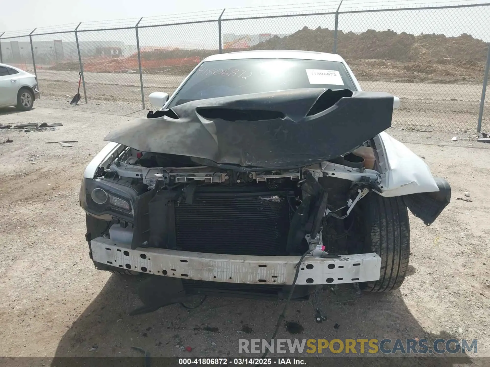 12 fotografías del automóvil dañado 2C3CCABT1KH564759 CHRYSLER 300 2019