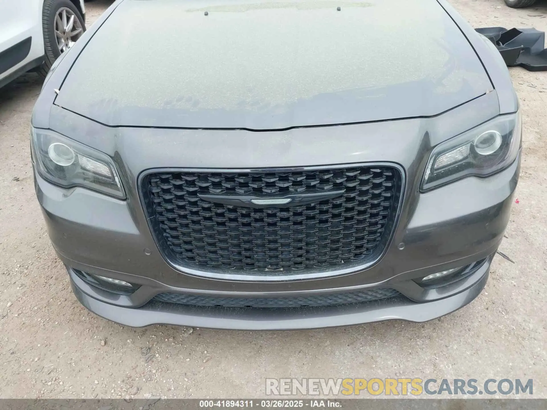 12 fotografías del automóvil dañado 2C3CCABT8KH524095 CHRYSLER 300 2019