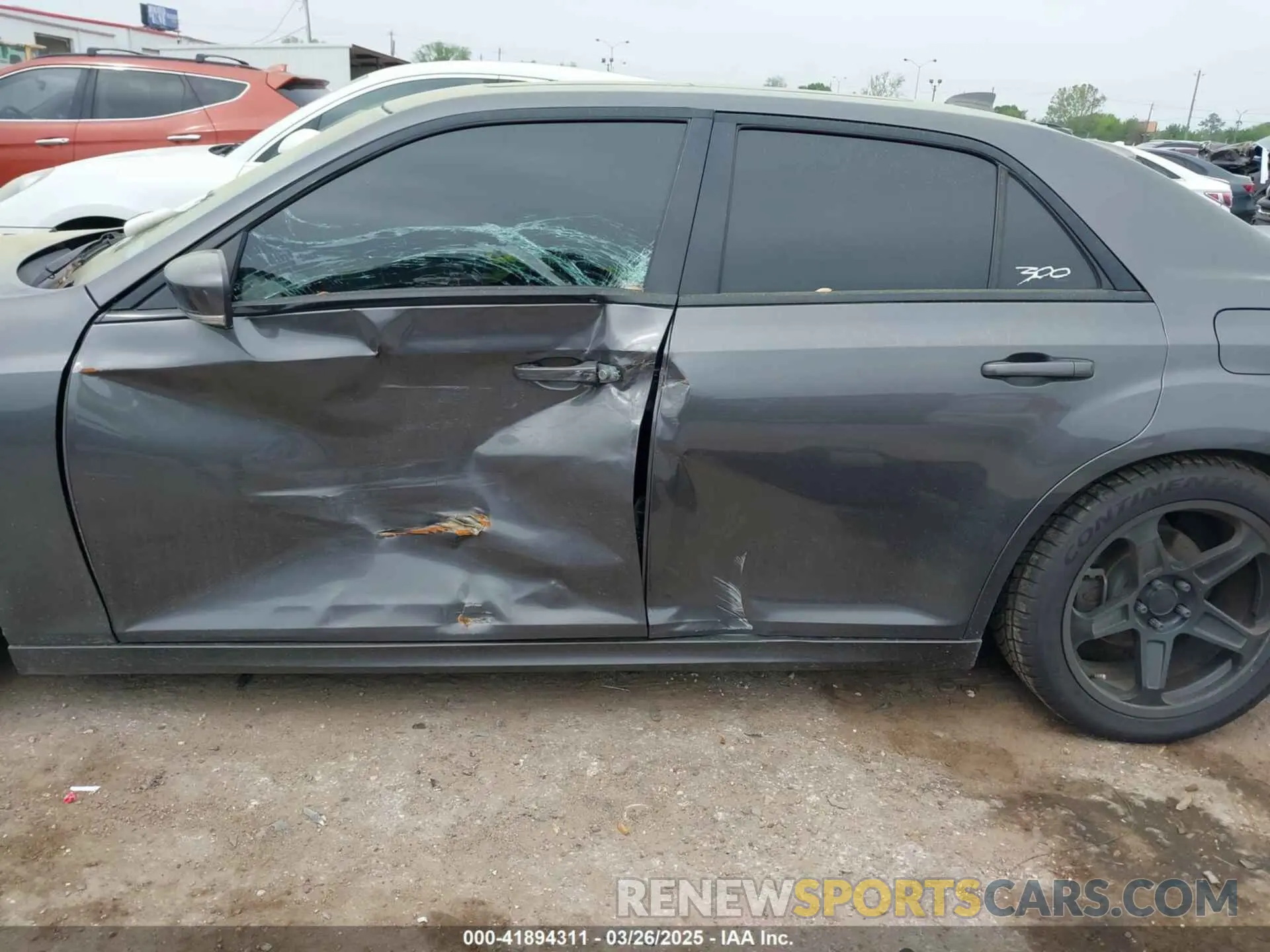 14 fotografías del automóvil dañado 2C3CCABT8KH524095 CHRYSLER 300 2019
