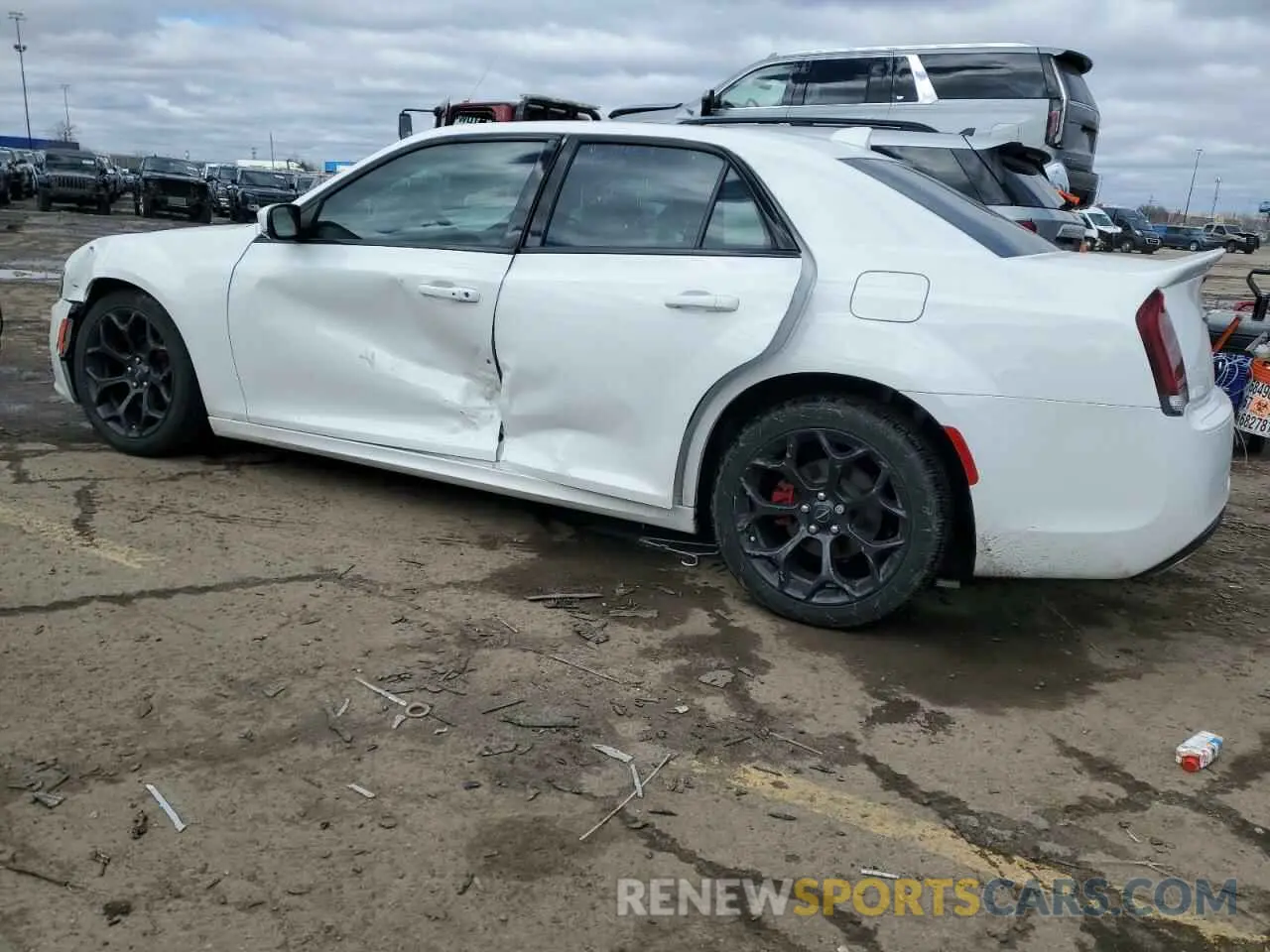 2 fotografías del automóvil dañado 2C3CCABTXKH654444 CHRYSLER 300 2019