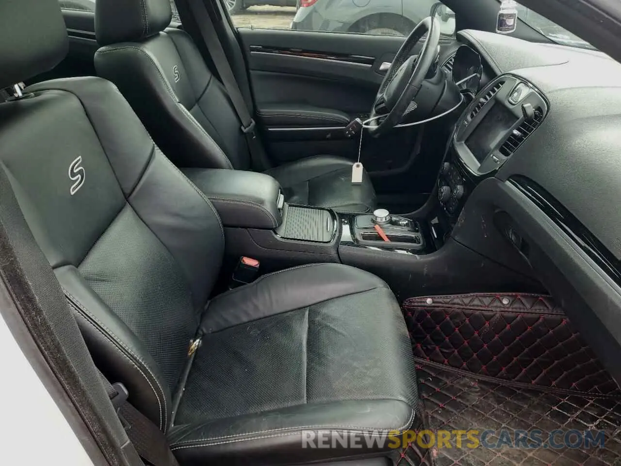 7 fotografías del automóvil dañado 2C3CCABTXKH654444 CHRYSLER 300 2019