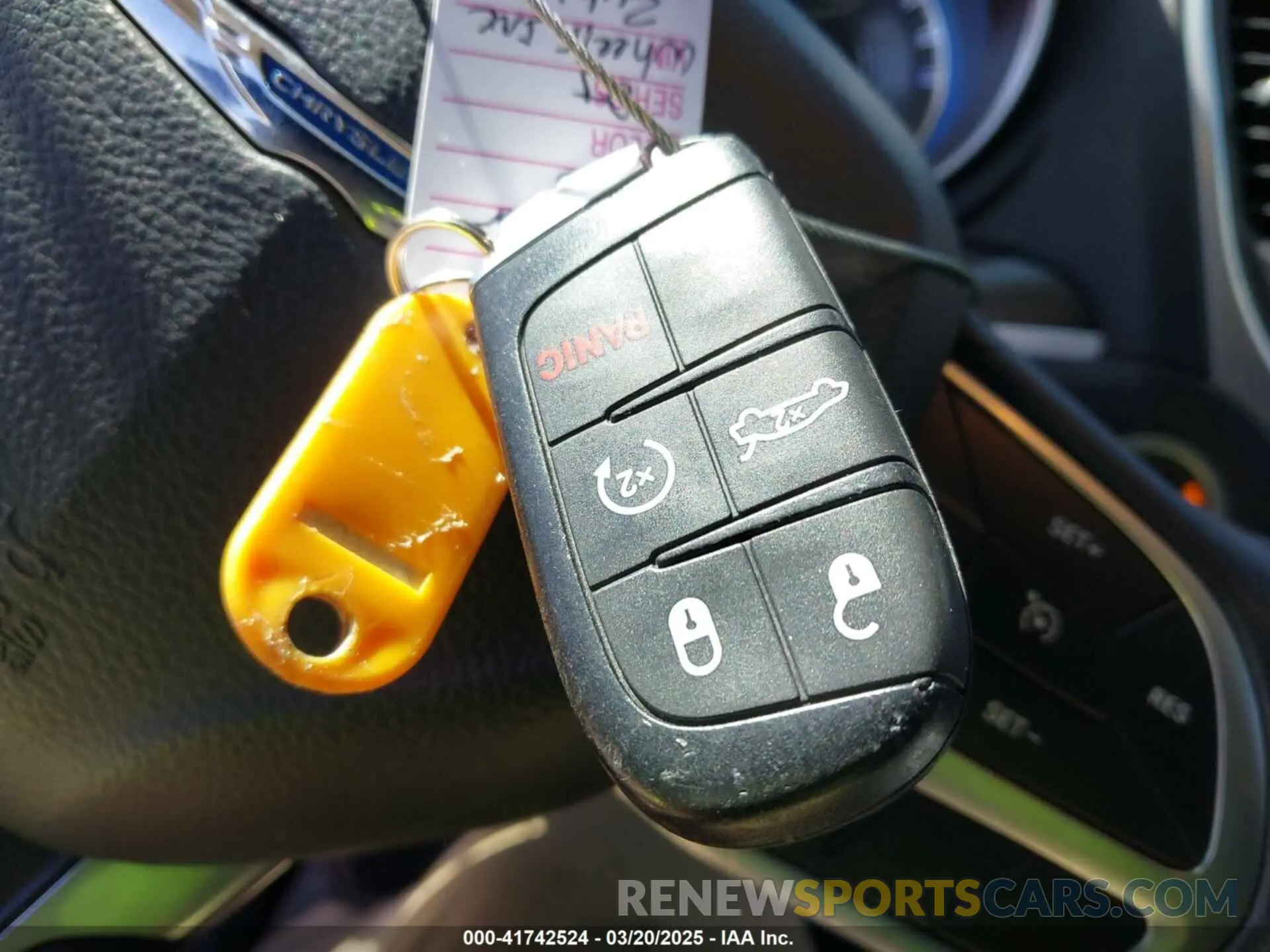 11 fotografías del automóvil dañado 2C3CCAEG0KH614095 CHRYSLER 300 2019