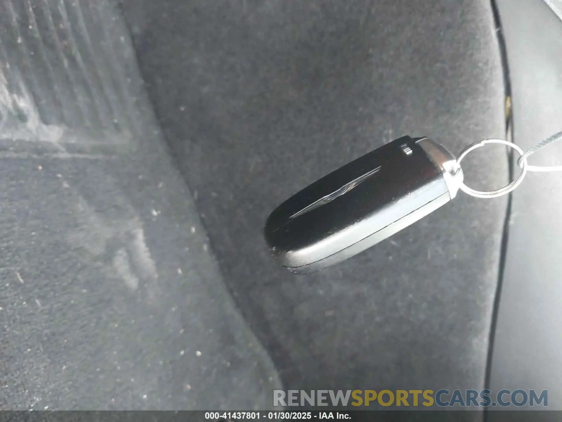 11 fotografías del automóvil dañado 2C3CCAEG1KH528603 CHRYSLER 300 2019