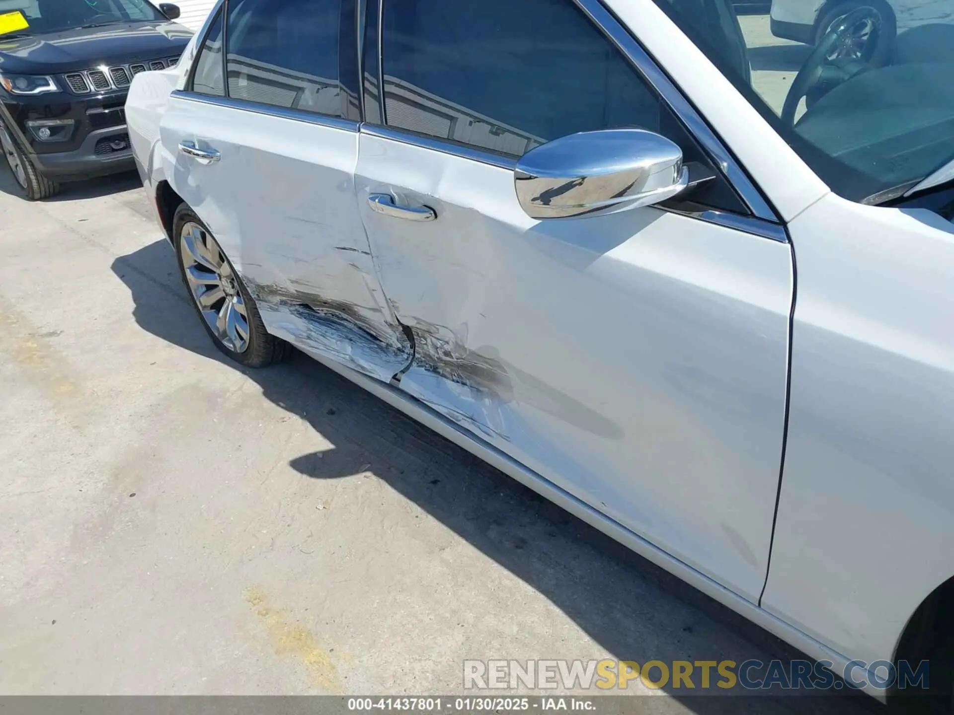 6 fotografías del automóvil dañado 2C3CCAEG1KH528603 CHRYSLER 300 2019