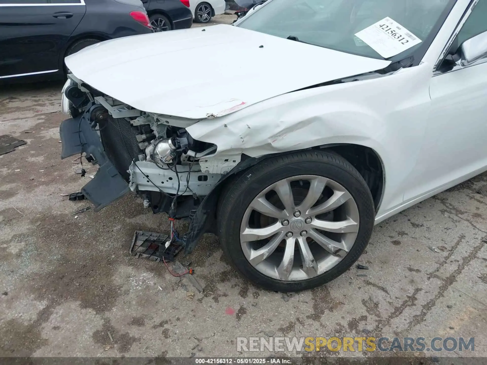 6 fotografías del automóvil dañado 2C3CCAEG1KH536281 CHRYSLER 300 2019