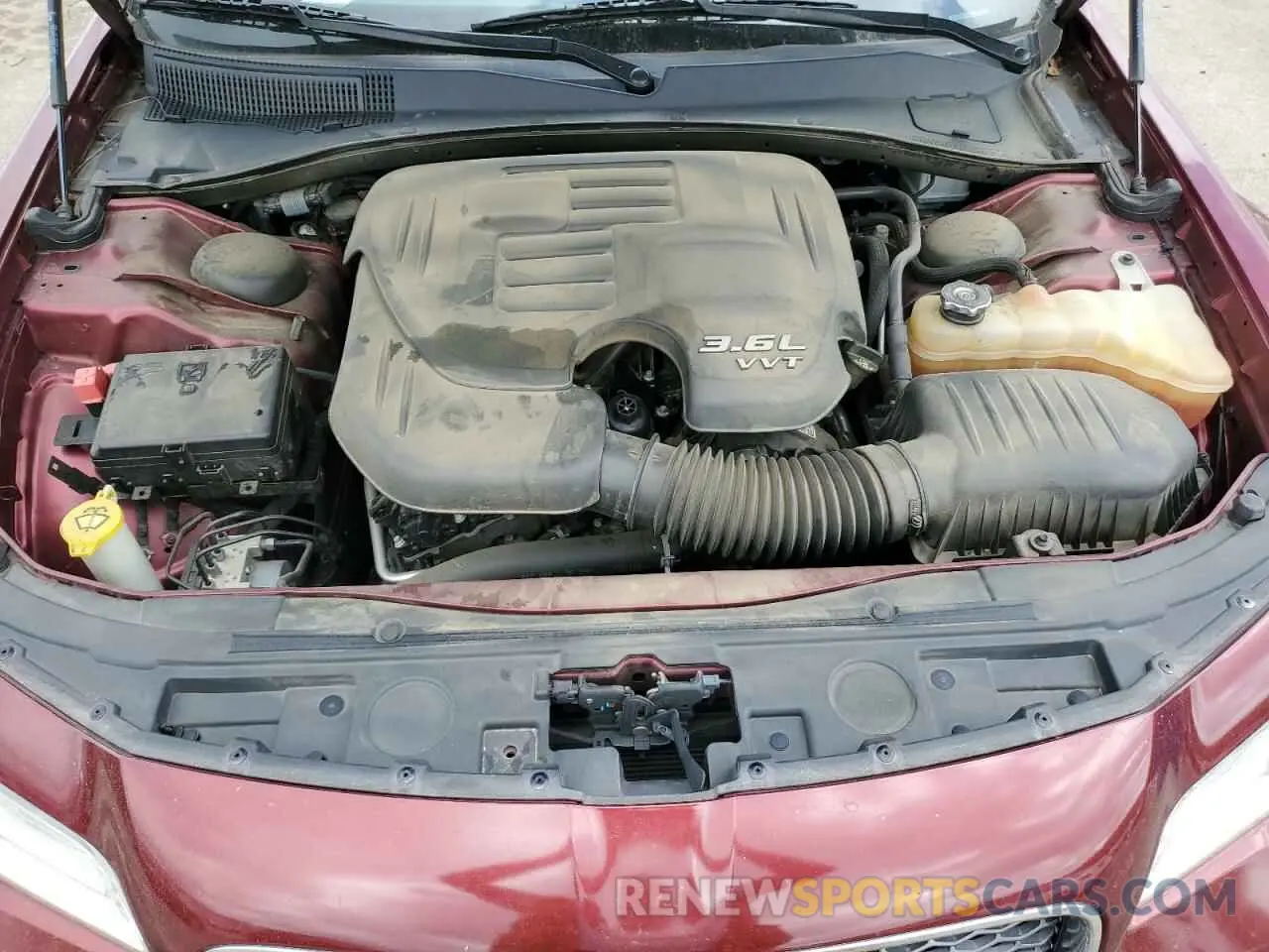 12 fotografías del automóvil dañado 2C3CCAEG3KH563014 CHRYSLER 300 2019