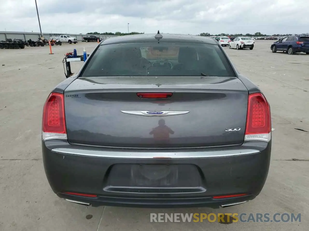 6 fotografías del automóvil dañado 2C3CCAEG3KH585899 CHRYSLER 300 2019