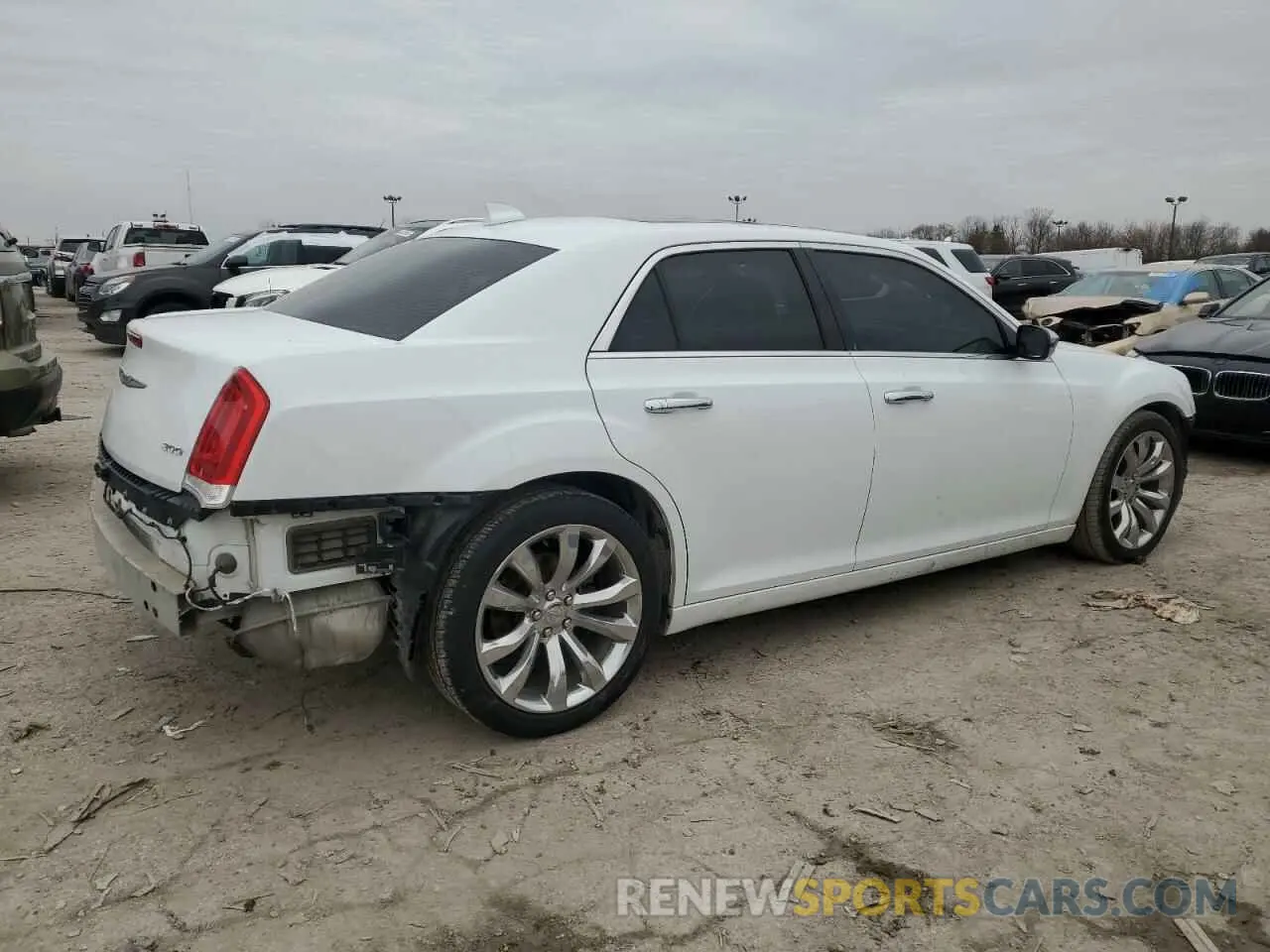 3 fotografías del automóvil dañado 2C3CCAEG6KH609791 CHRYSLER 300 2019