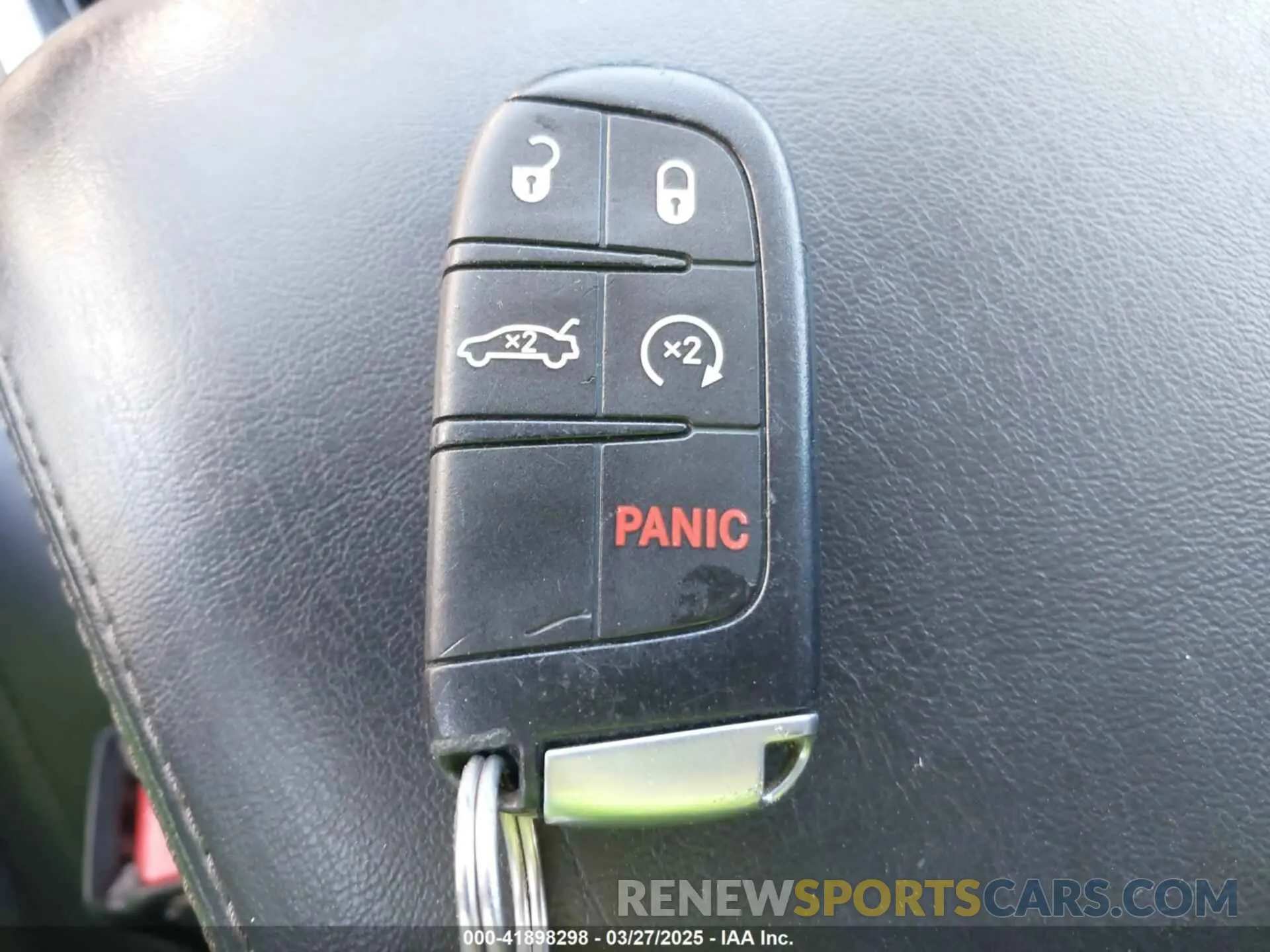 11 fotografías del automóvil dañado 2C3CCAEG7KH534180 CHRYSLER 300 2019