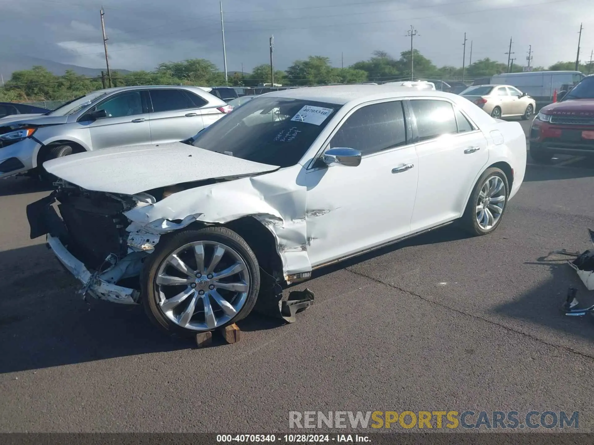 2 fotografías del automóvil dañado 2C3CCAEG7KH697864 CHRYSLER 300 2019