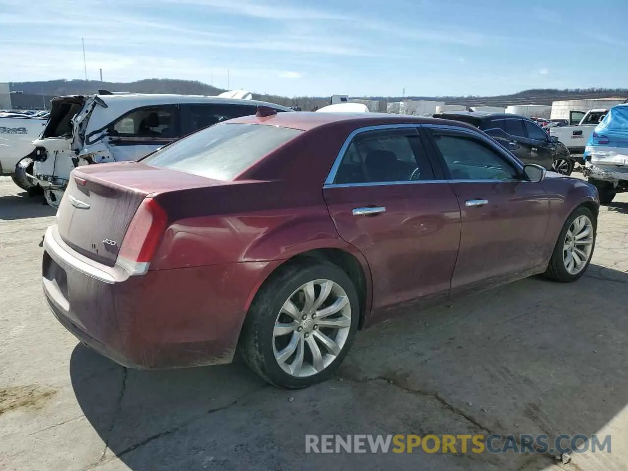 3 fotografías del automóvil dañado 2C3CCAEG8KH616984 CHRYSLER 300 2019