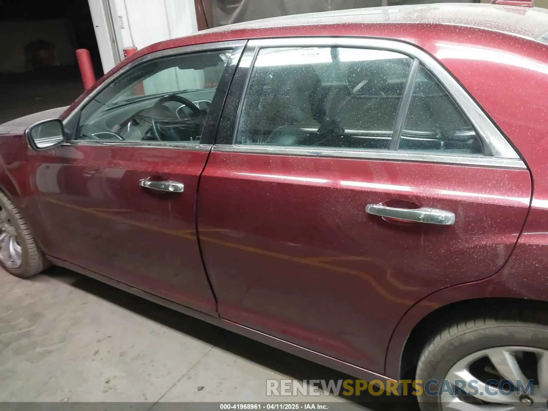 14 fotografías del automóvil dañado 2C3CCAEG8KH722545 CHRYSLER 300 2019