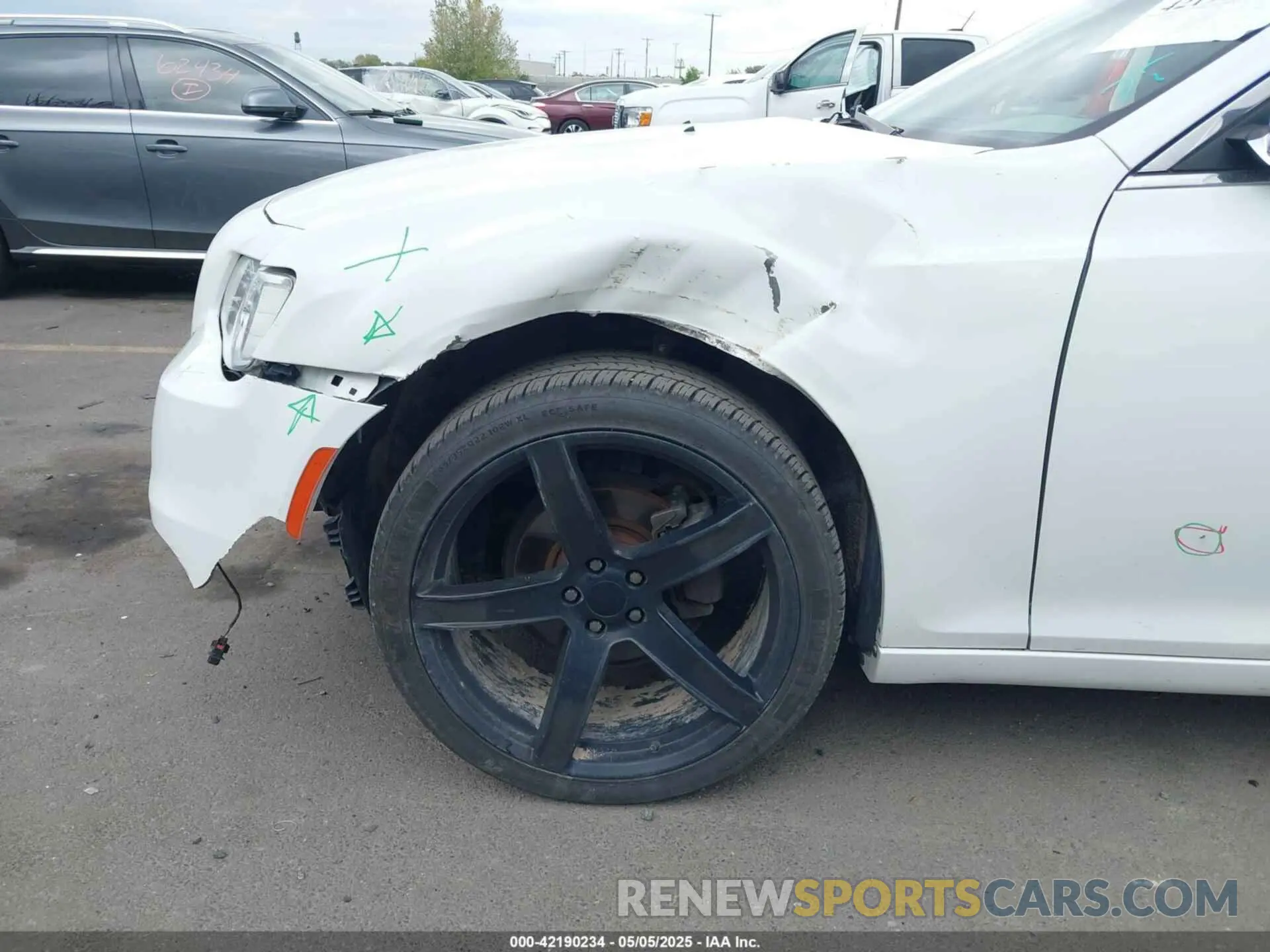 6 fotografías del automóvil dañado 2C3CCAEG9KH698188 CHRYSLER 300 2019