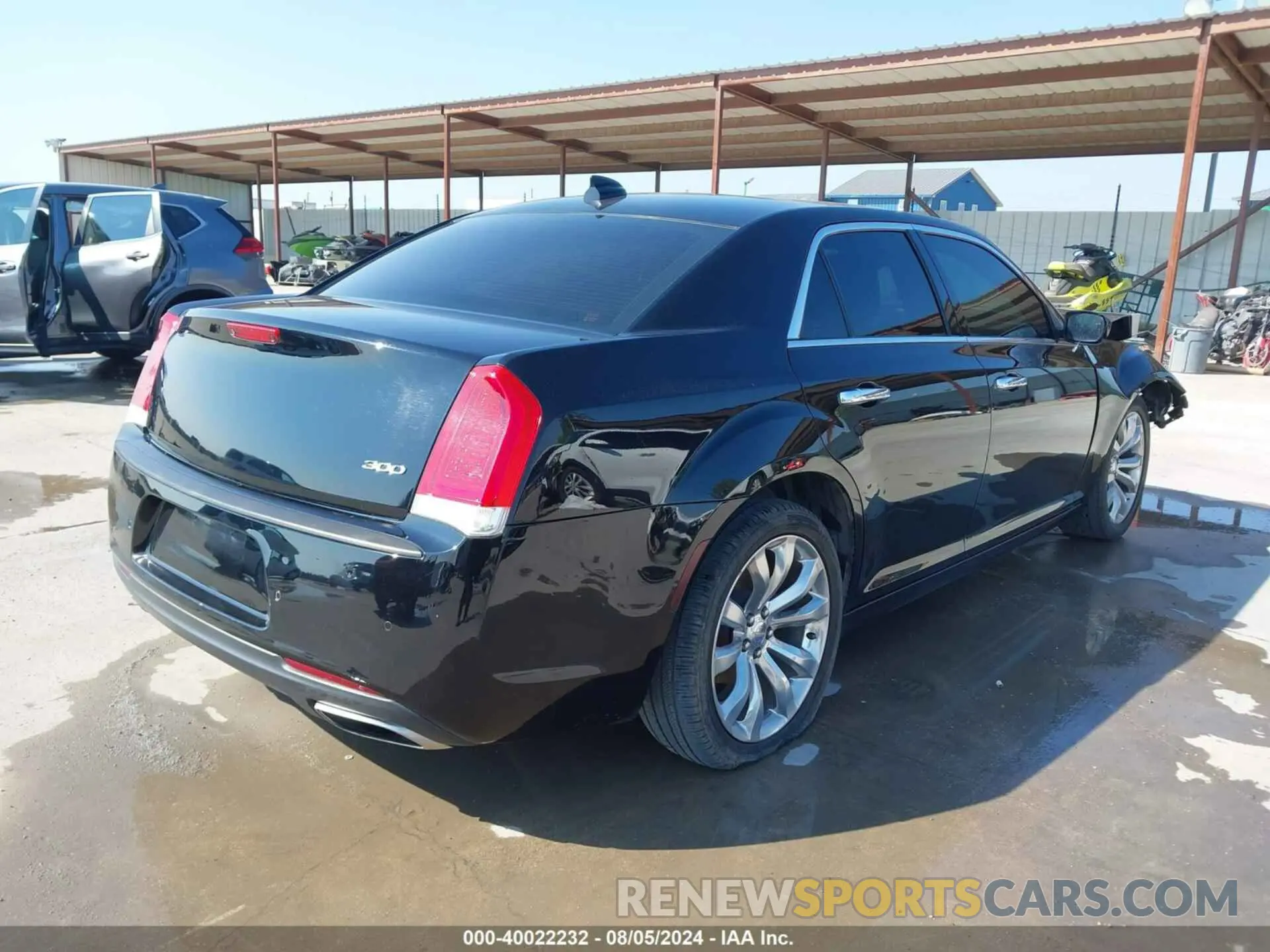 4 fotografías del automóvil dañado 2C3CCAEG9KH705883 CHRYSLER 300 2019