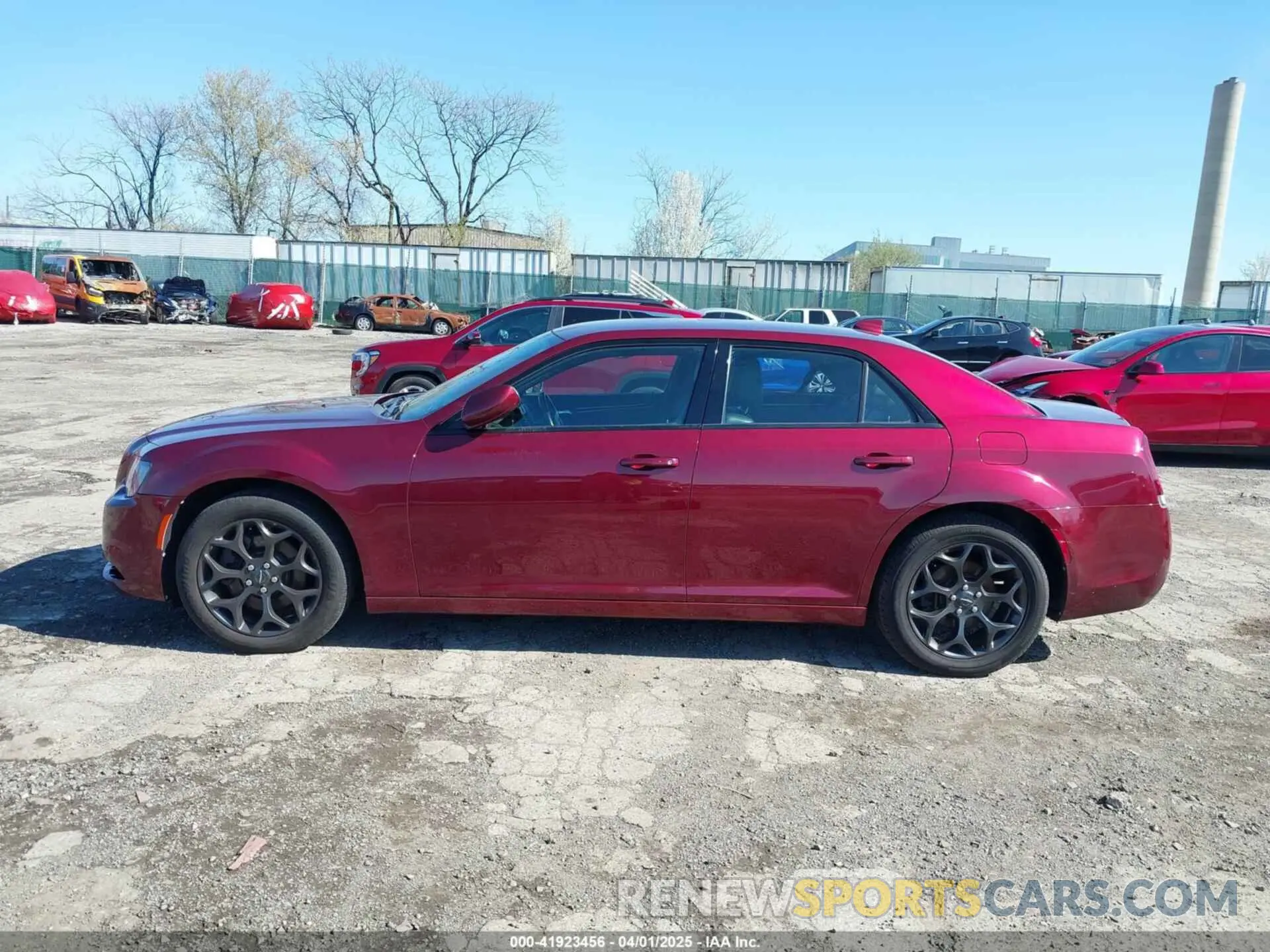 14 fotografías del automóvil dañado 2C3CCAGG0KH586117 CHRYSLER 300 2019