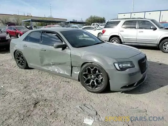 10 fotografías del automóvil dañado 2C3CCAGG2KH539686 CHRYSLER 300 2019