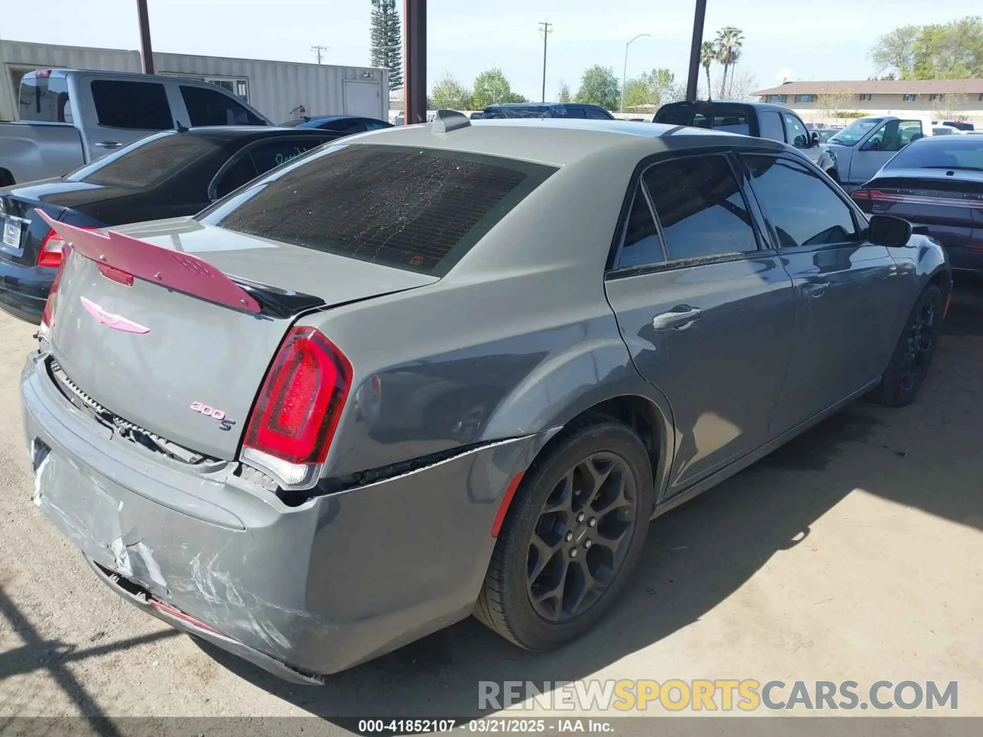4 fotografías del automóvil dañado 2C3CCAGG3KH542774 CHRYSLER 300 2019