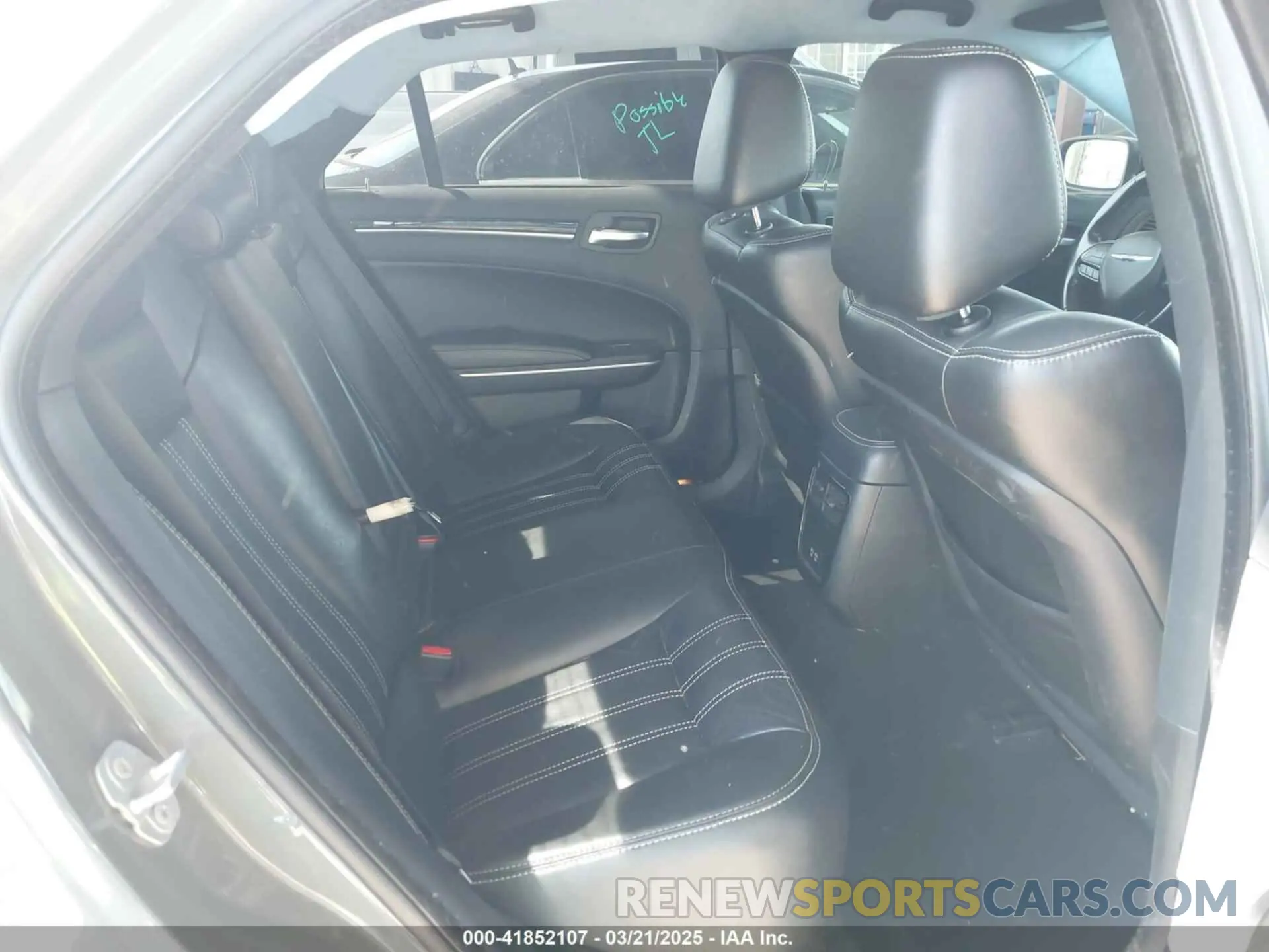 8 fotografías del automóvil dañado 2C3CCAGG3KH542774 CHRYSLER 300 2019