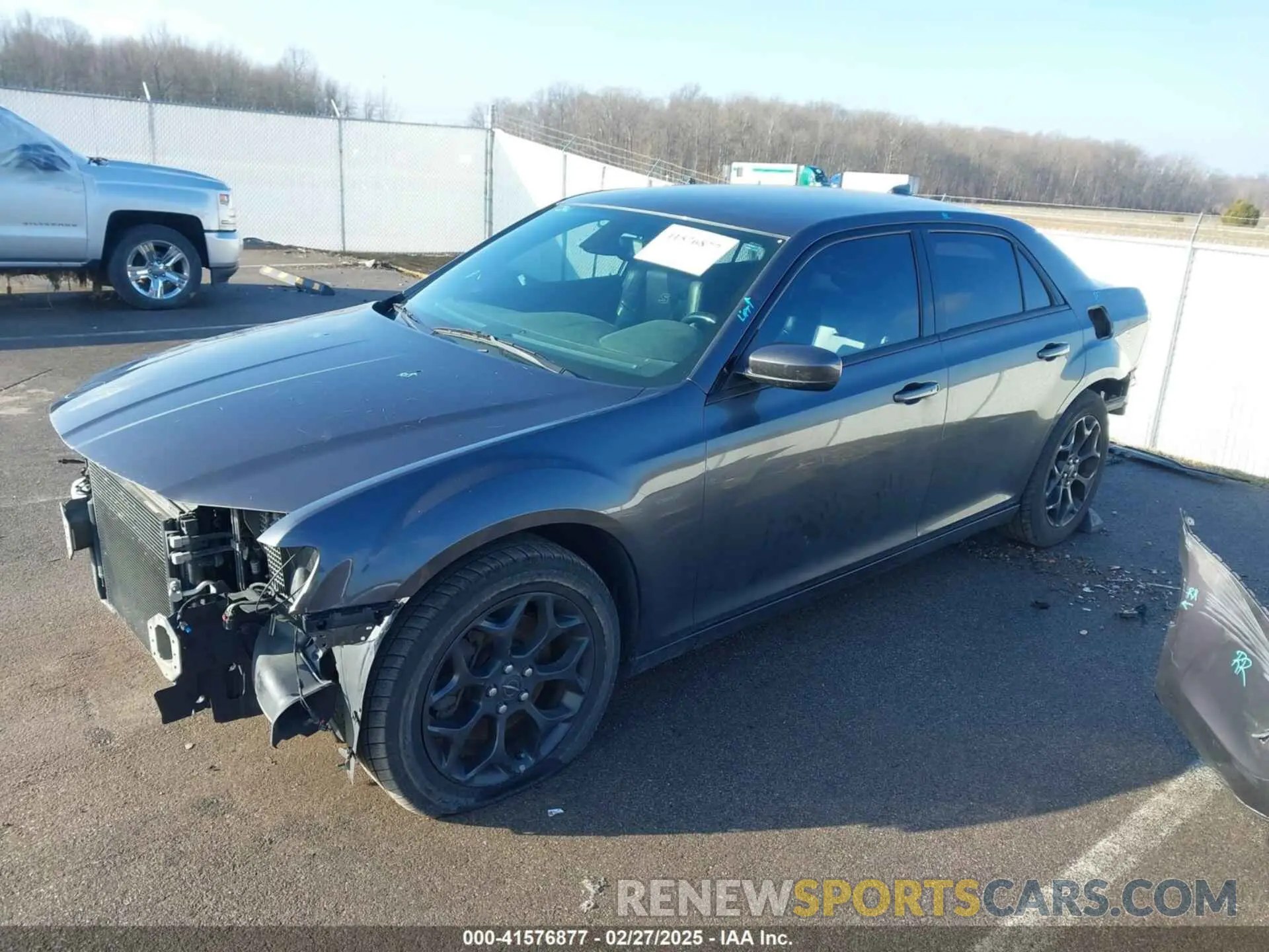 2 fotografías del automóvil dañado 2C3CCAGG3KH586418 CHRYSLER 300 2019