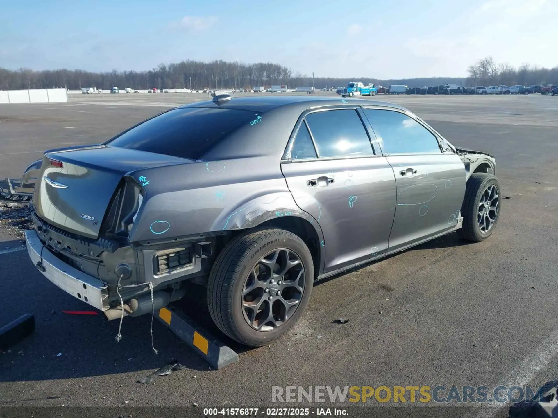 4 fotografías del automóvil dañado 2C3CCAGG3KH586418 CHRYSLER 300 2019