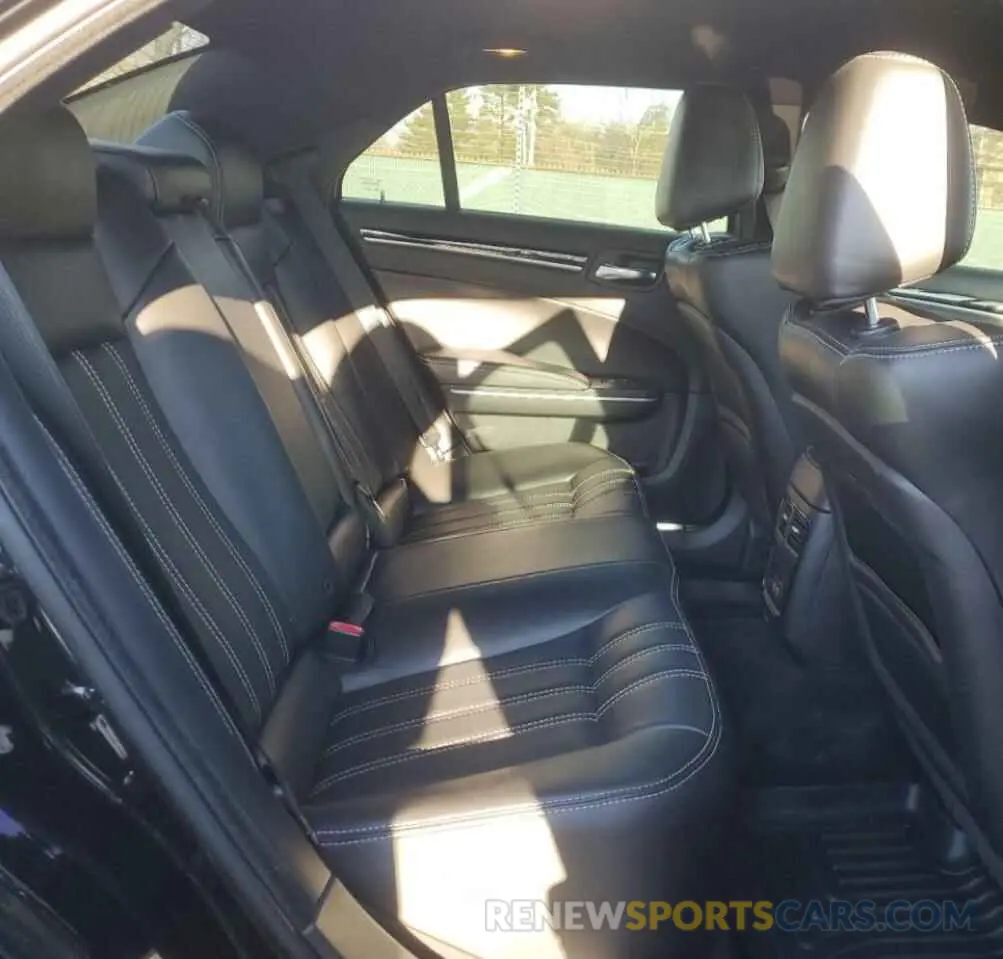 10 fotografías del automóvil dañado 2C3CCAGG5KH539732 CHRYSLER 300 2019
