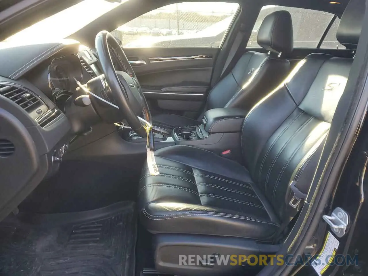 7 fotografías del automóvil dañado 2C3CCAGG5KH539732 CHRYSLER 300 2019