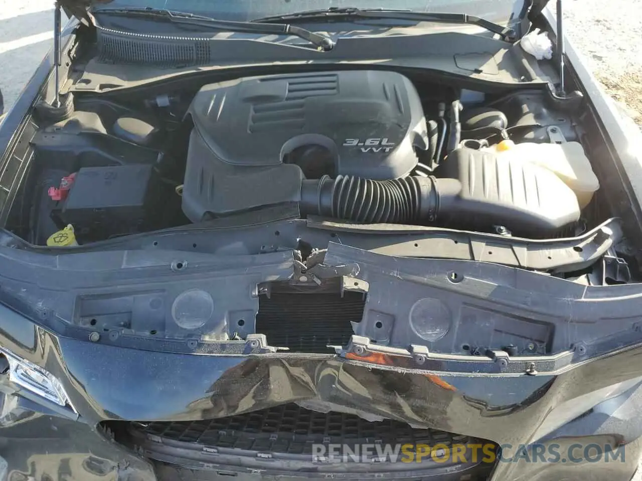 11 fotografías del automóvil dañado 2C3CCAGG7KH610672 CHRYSLER 300 2019