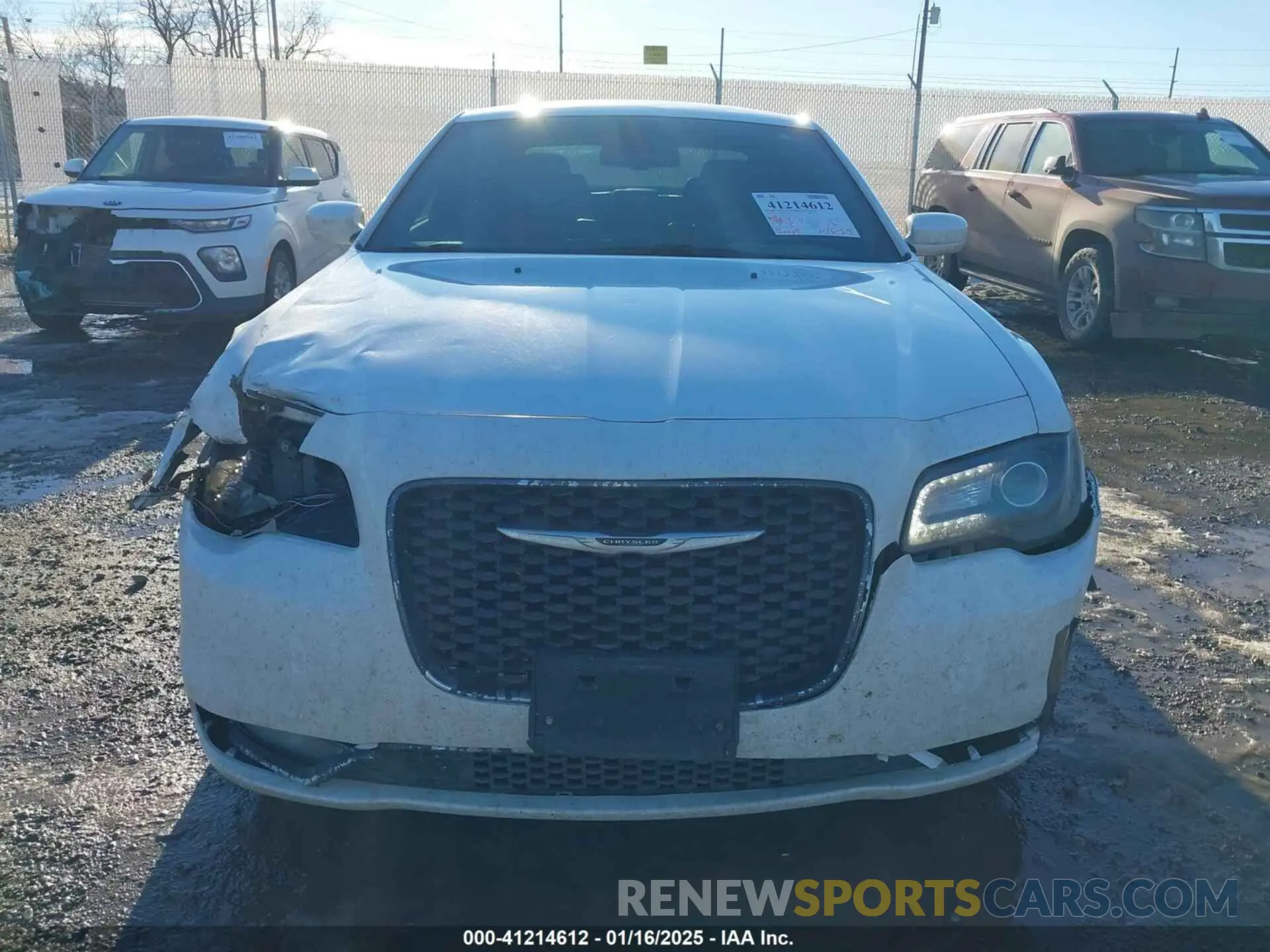 12 fotografías del automóvil dañado 2C3CCAGG8KH542723 CHRYSLER 300 2019