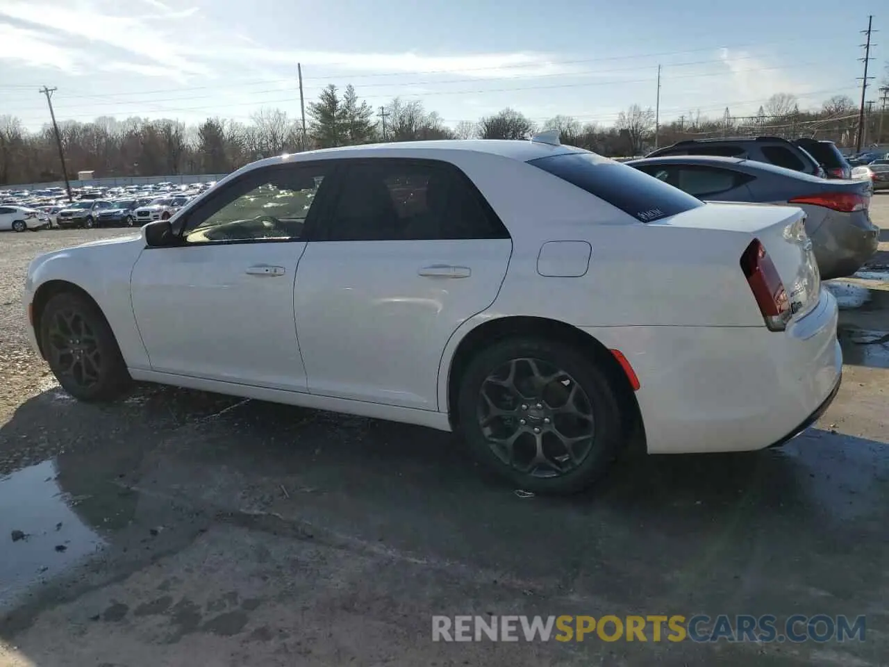 2 fotografías del automóvil dañado 2C3CCAGGXKH538284 CHRYSLER 300 2019