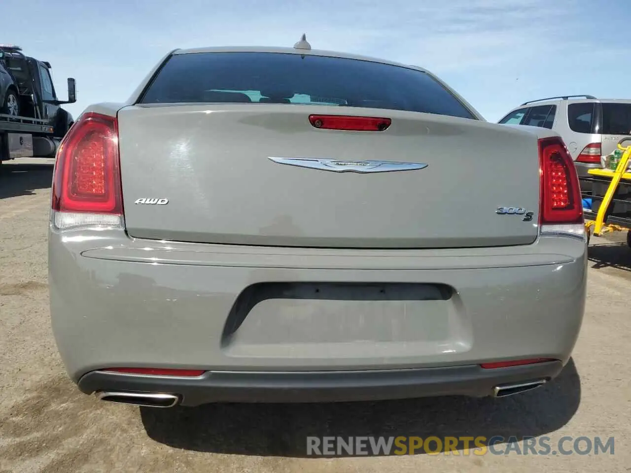 6 fotografías del automóvil dañado 2C3CCAGGXKH542951 CHRYSLER 300 2019