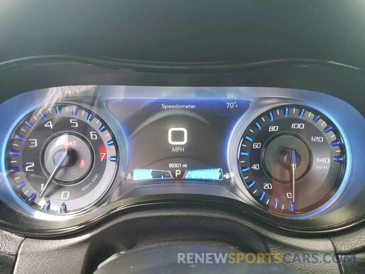 9 fotografías del automóvil dañado 2C3CCAGGXKH542951 CHRYSLER 300 2019
