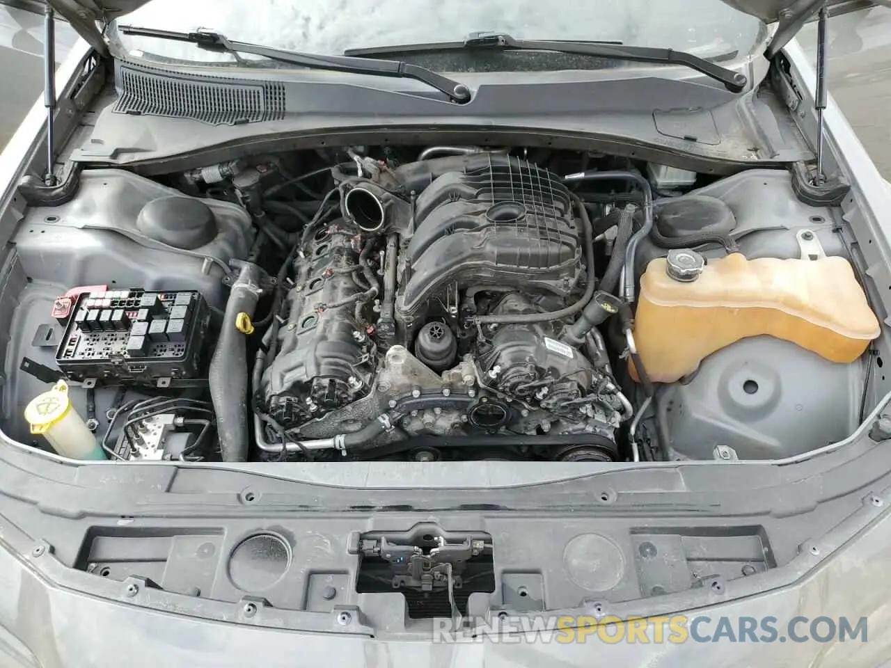 11 fotografías del automóvil dañado 2C3CCAGGXKH656044 CHRYSLER 300 2019