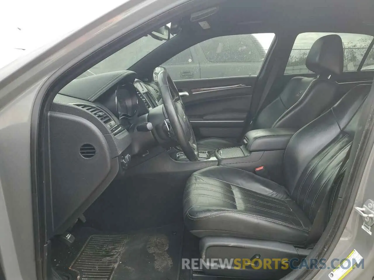 7 fotografías del automóvil dañado 2C3CCAGGXKH656044 CHRYSLER 300 2019
