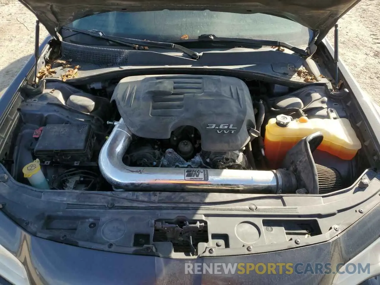 12 fotografías del automóvil dañado 2C3CCAKG0KH560348 CHRYSLER 300 2019