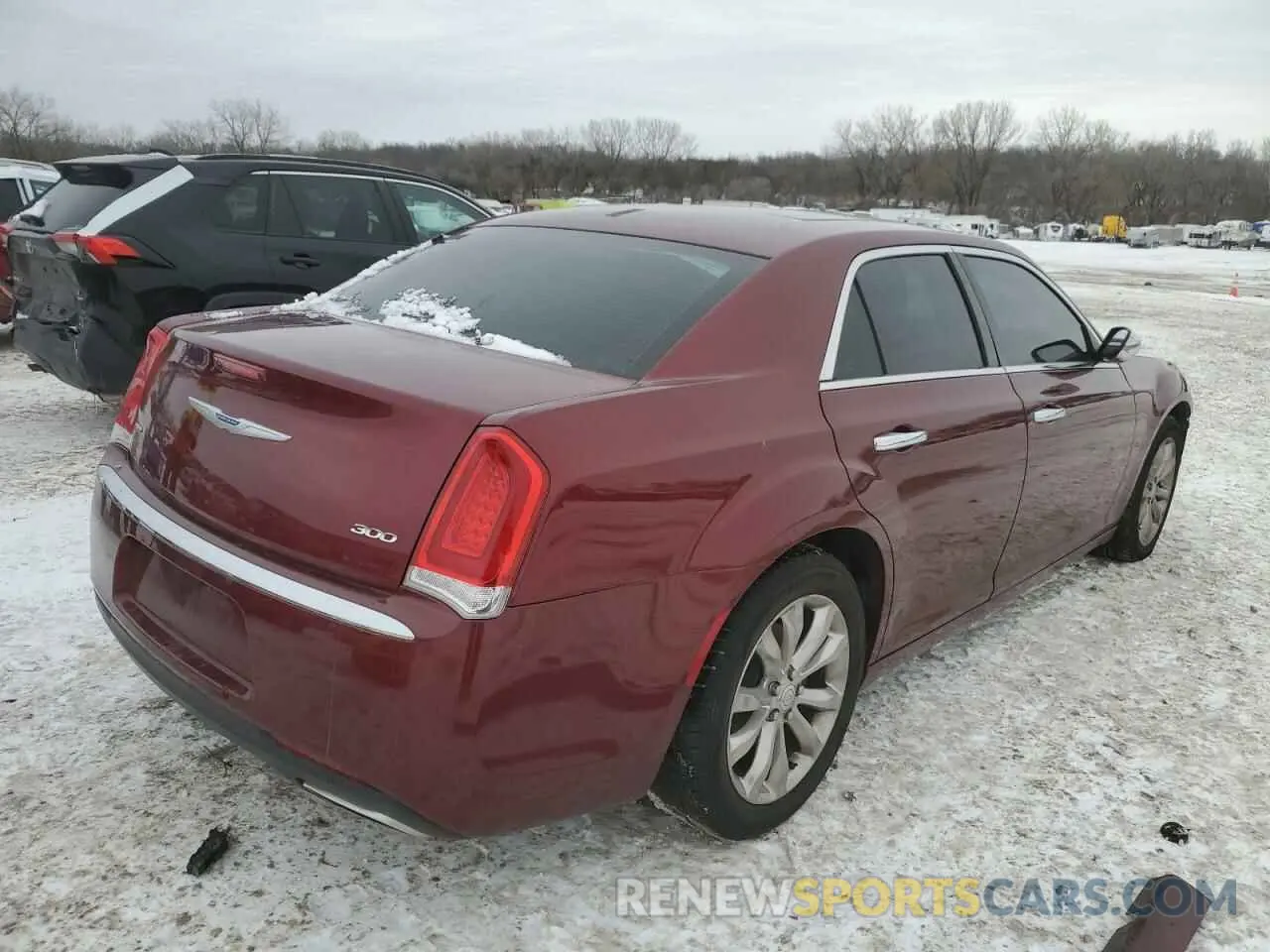 3 fotografías del automóvil dañado 2C3CCAKG1KH566434 CHRYSLER 300 2019