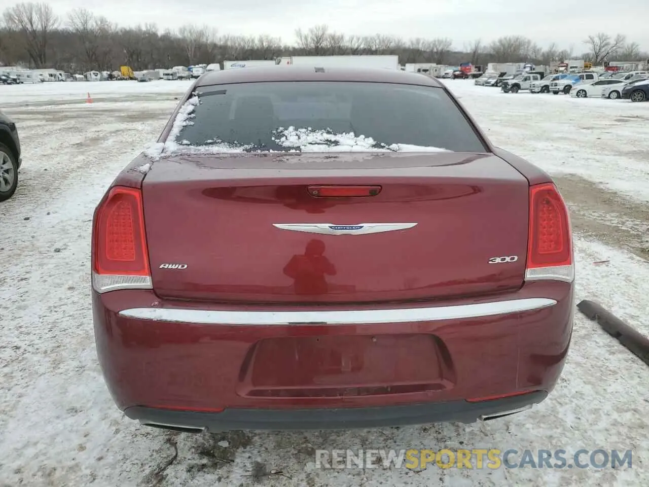 6 fotografías del automóvil dañado 2C3CCAKG1KH566434 CHRYSLER 300 2019