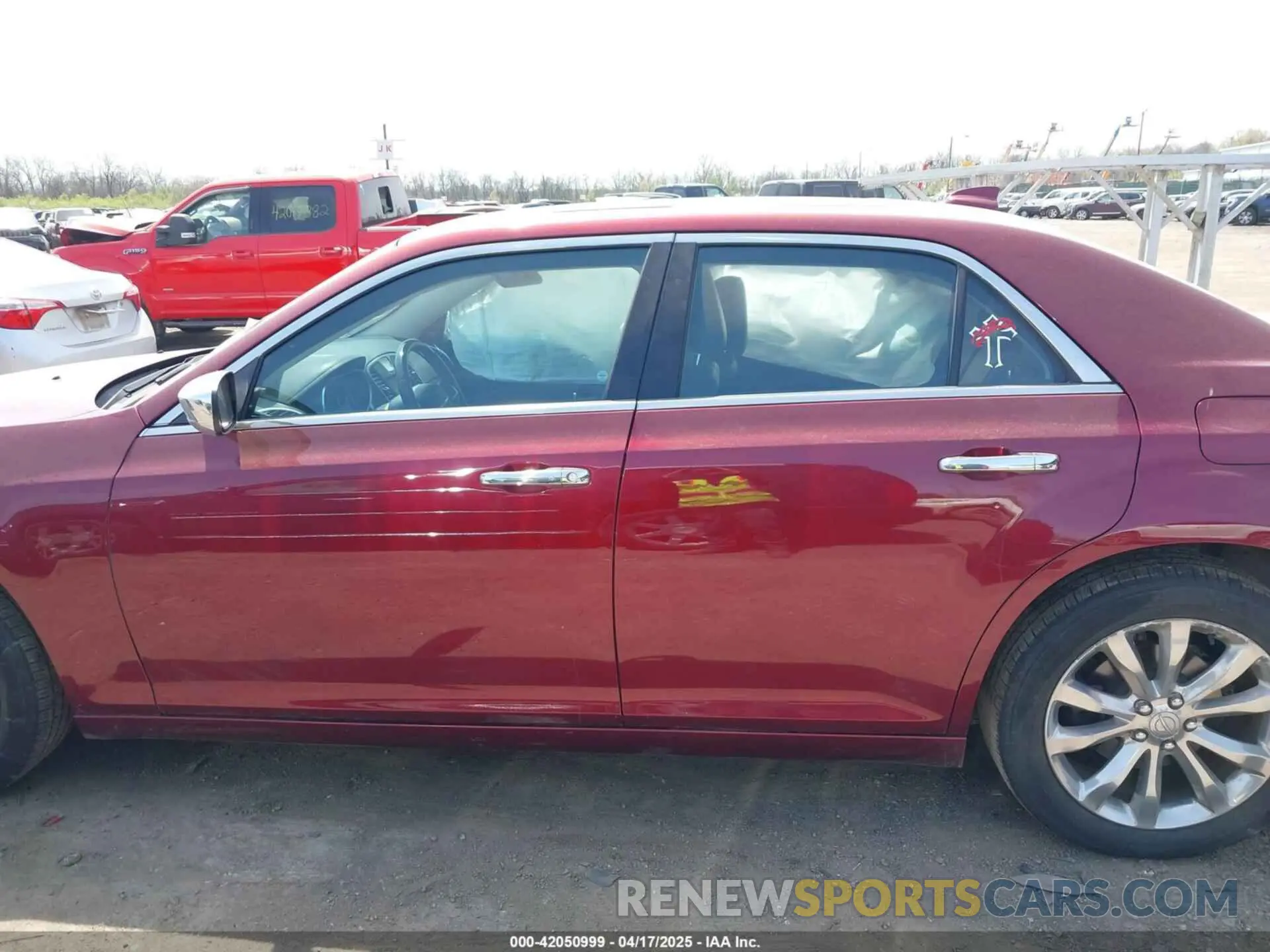 14 fotografías del automóvil dañado 2C3CCAKG3KH586622 CHRYSLER 300 2019